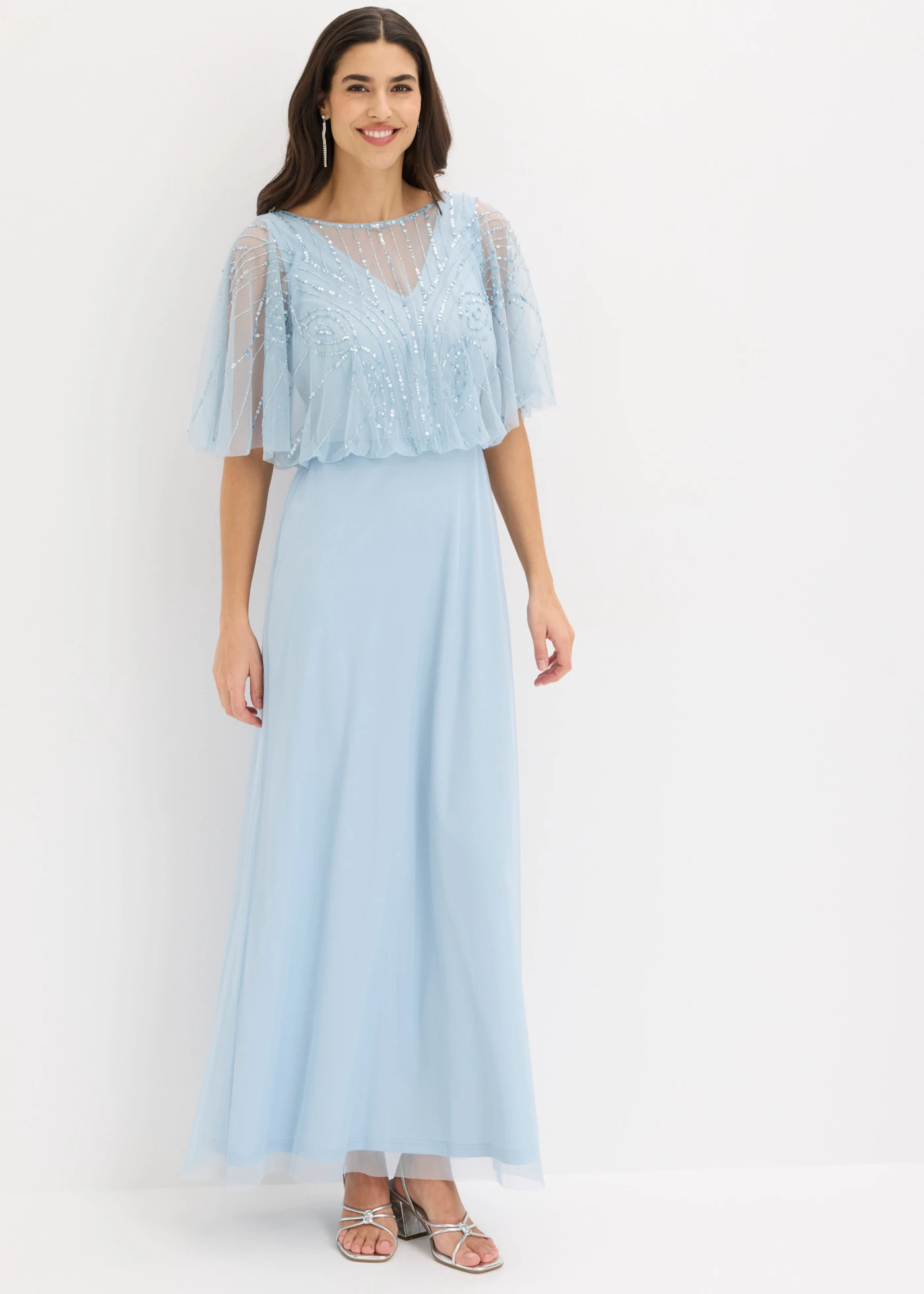 Robe longue en tulle fin avec sequins brodés • bleu poudré • Boutique bonprix