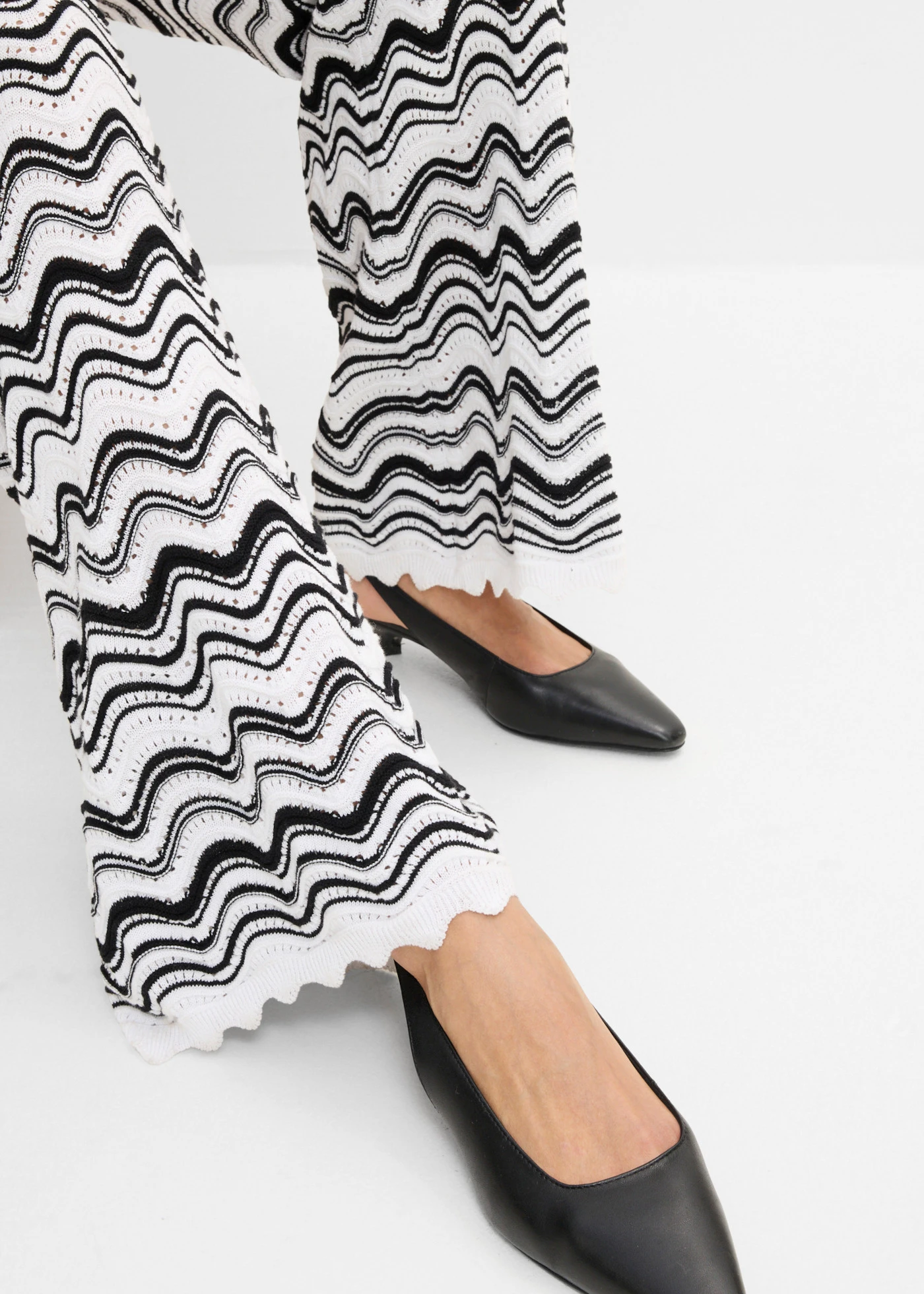 Gebreide broek • wolwit-zwart • bonprix online shop