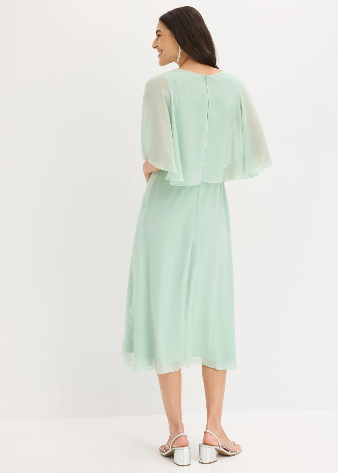 Chiffon jurk met strass • kristalmint • bonprix online shop