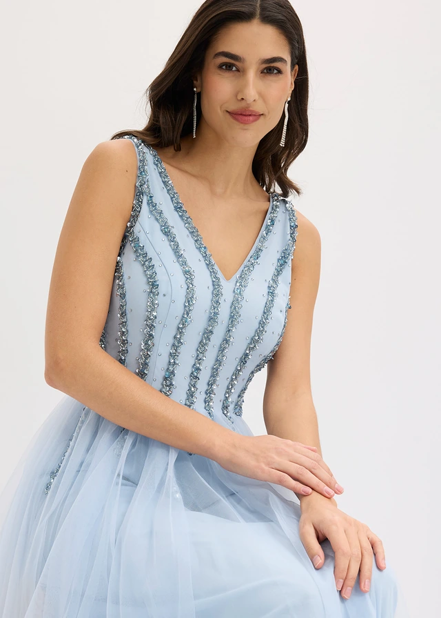 Robe longue en tulle fin avec sequins brodés • bleu poudré • product-page.page-title-suffix
