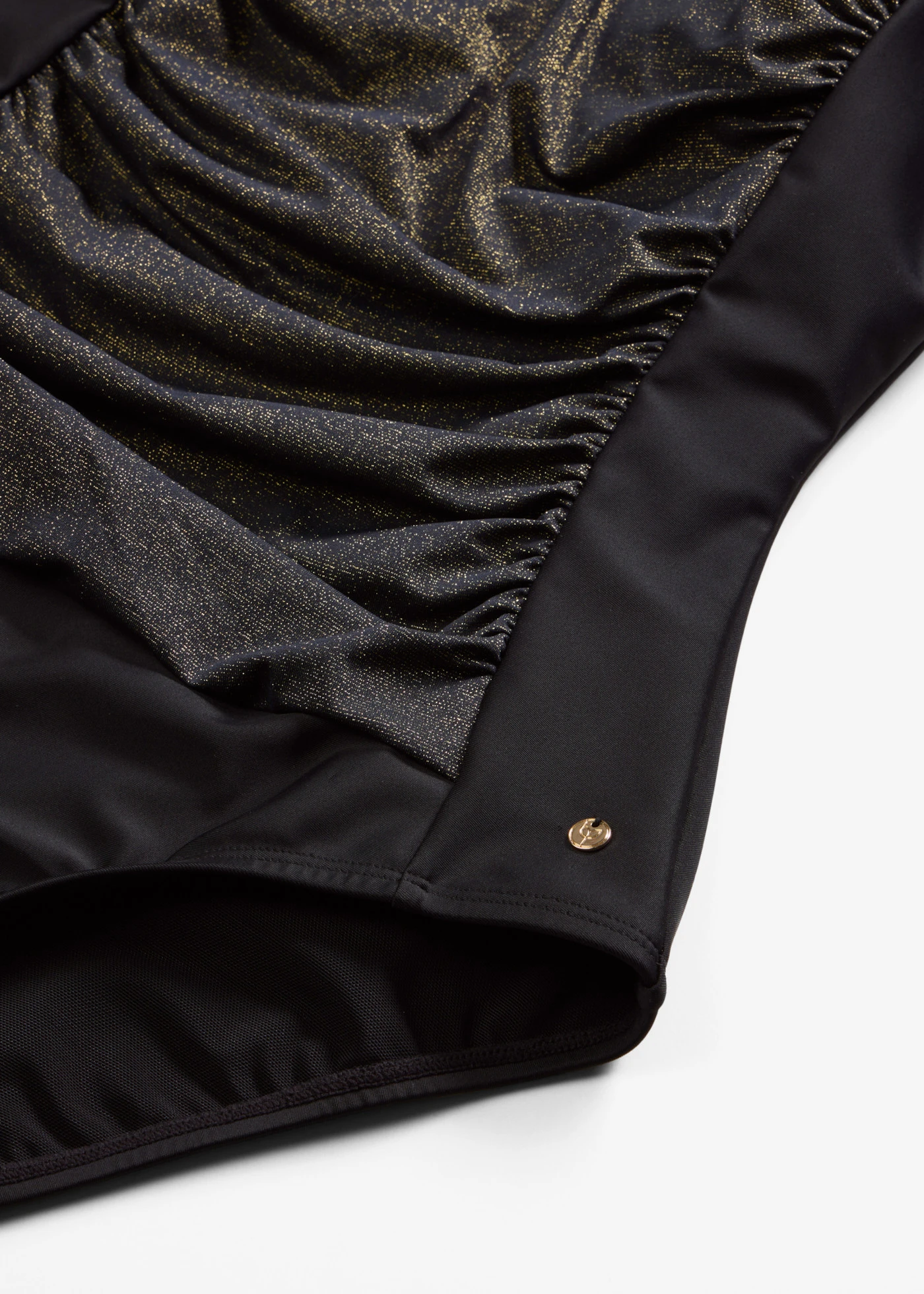 Medium corrigerend badpak met glanzend inzetztuk • zwart • bonprix online shop