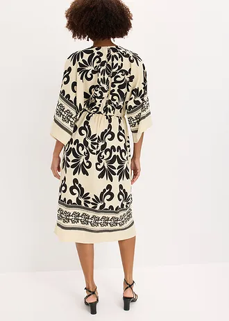 Robe midi fluide en viscose majoritaire • crème-noir imprimé • Boutique bonprix