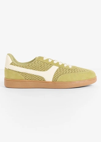 Pantofi sport cu aspect retro