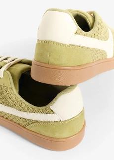 Sneakers in retrolook • cactusgroen-parelwit • bonprix online shop