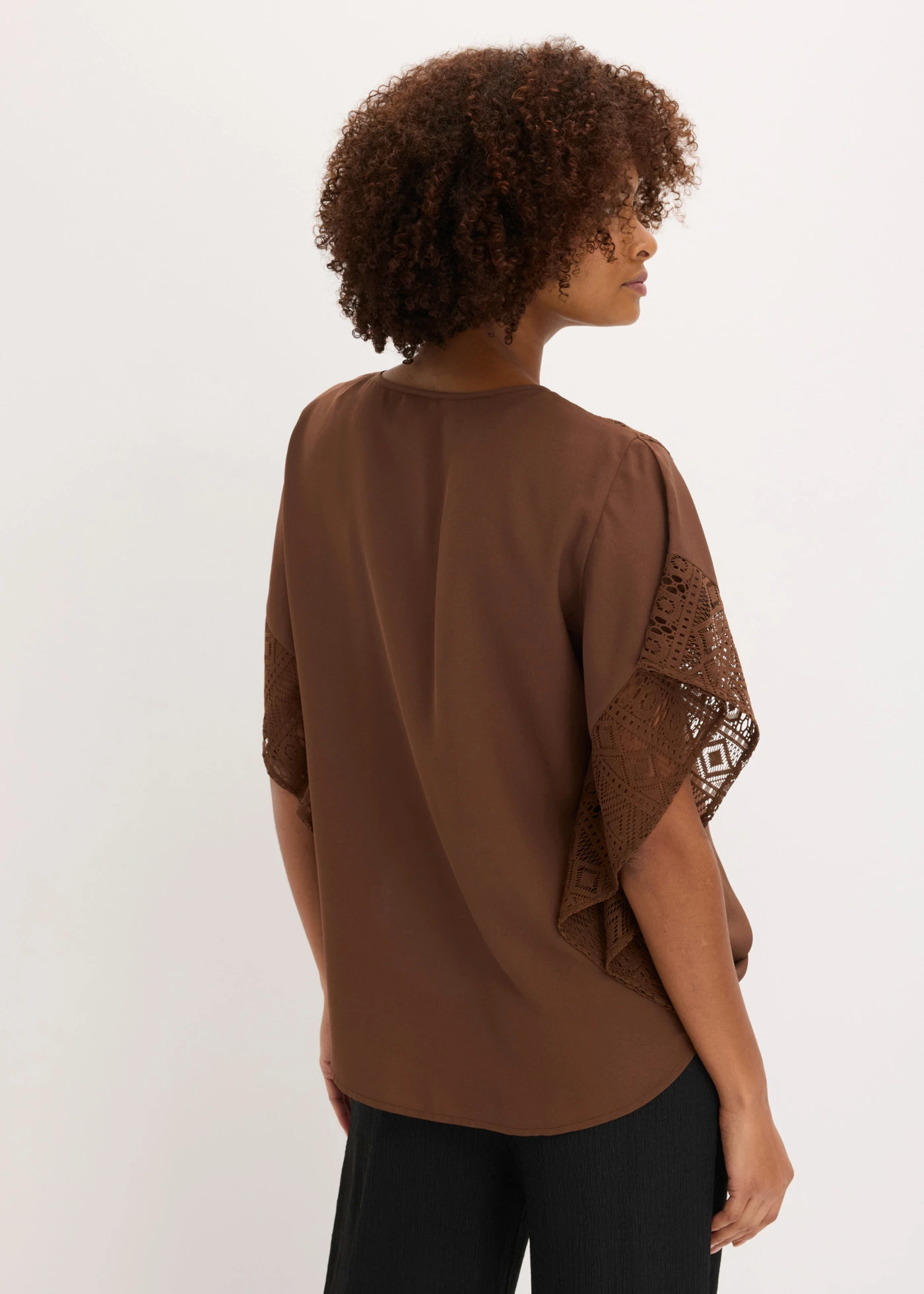 Tuniková halenka s aplikacemi • hnědá • bonprix obchod