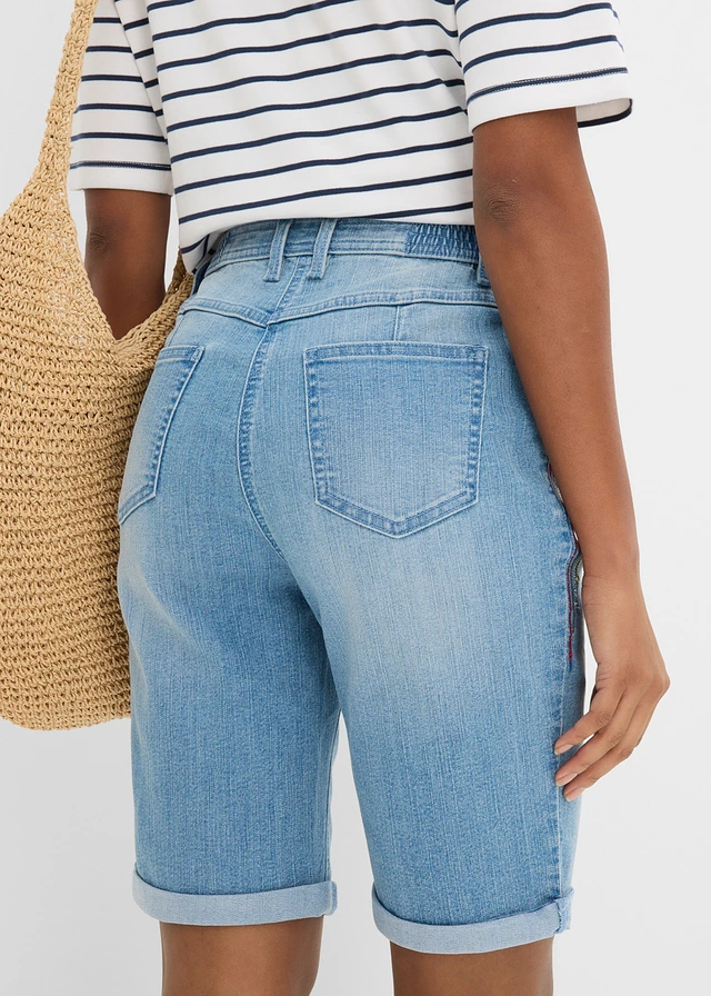 Bermuda en jean avec broderie, taille mi-haute élastiquée • bleu clair denim • product-page.page-title-suffix