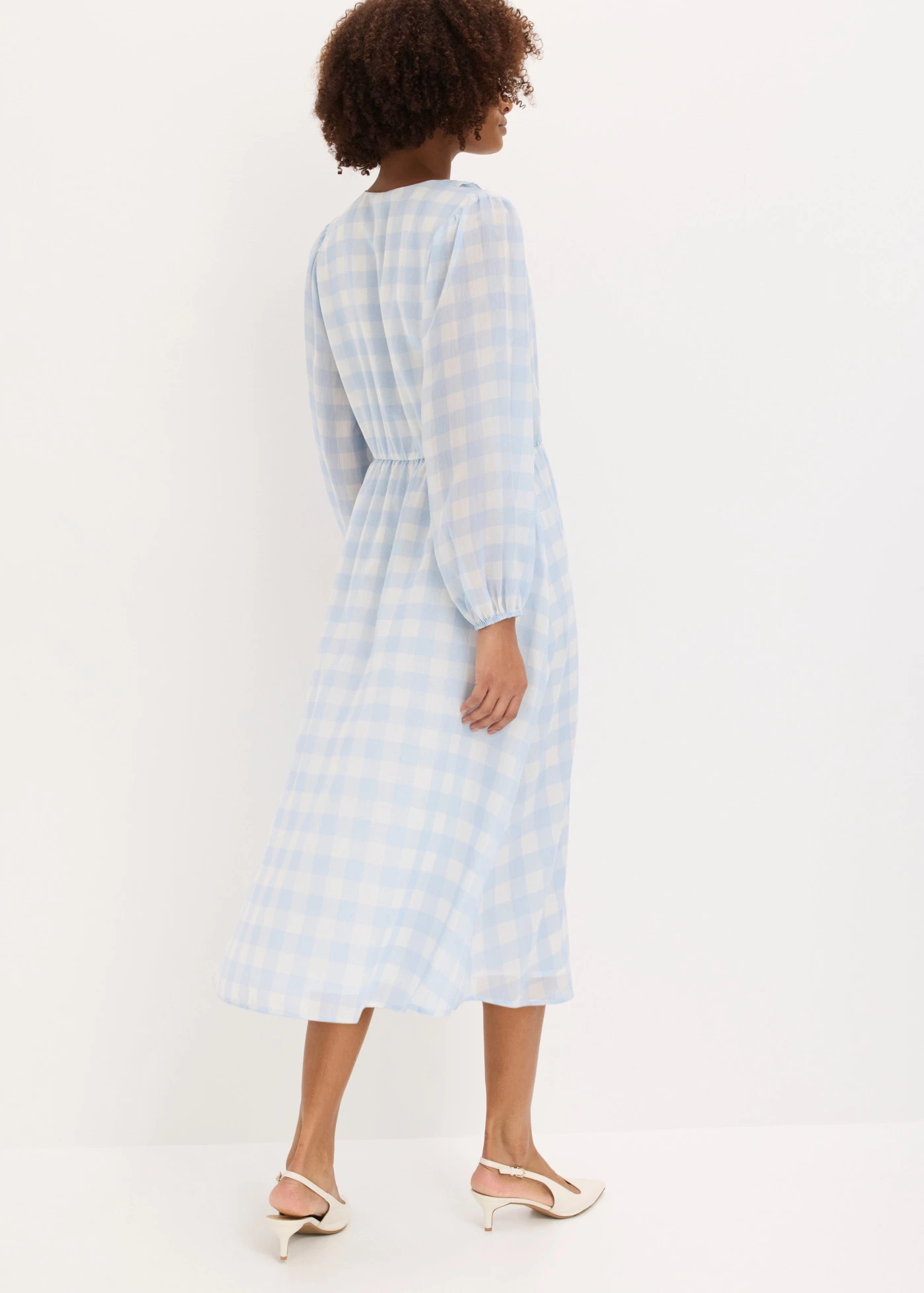 Robe midi • bleu poudré-écru carreaux • Boutique bonprix