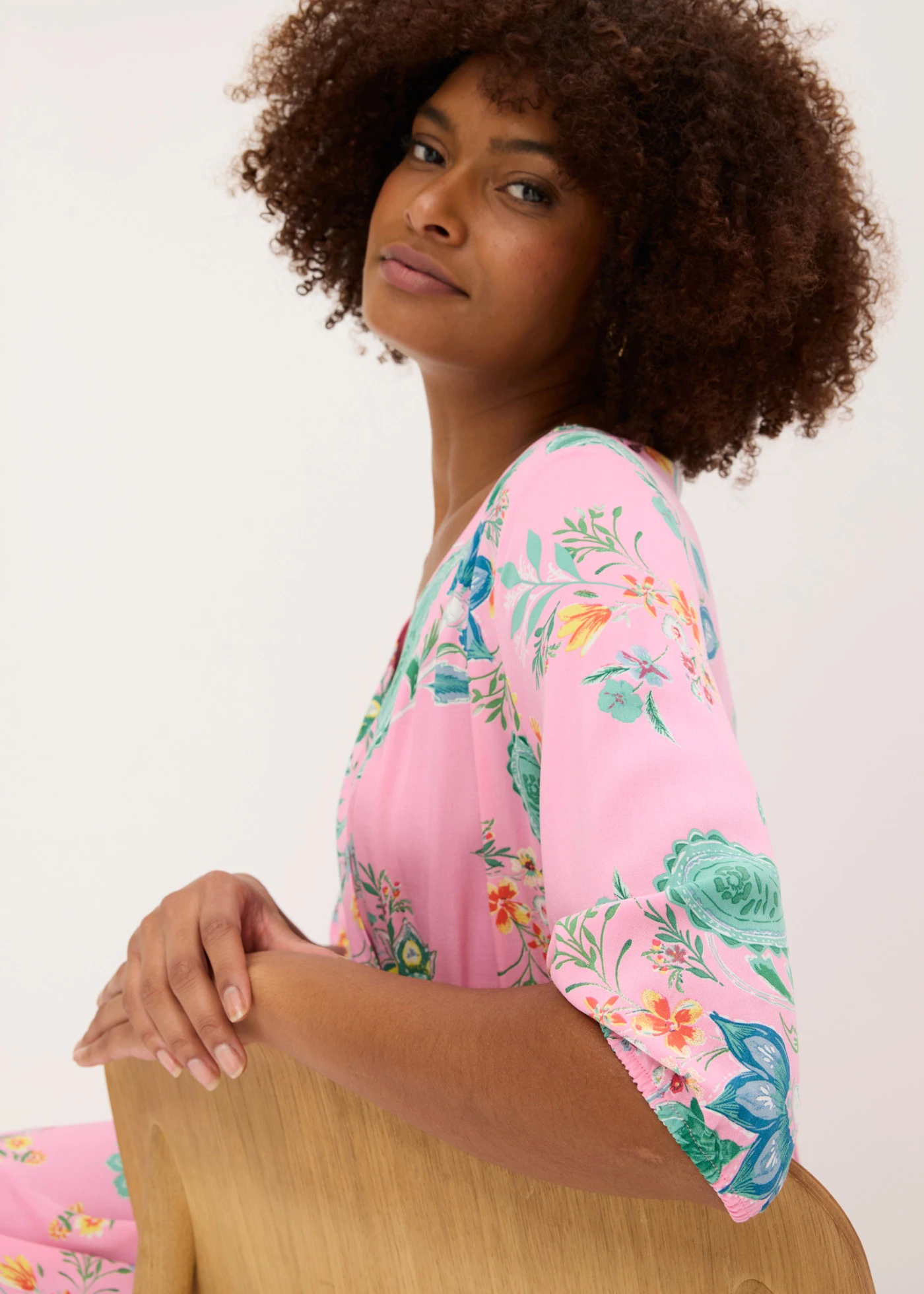 Midi jurk van soepele viscose • roze gebloemd • bonprix online shop