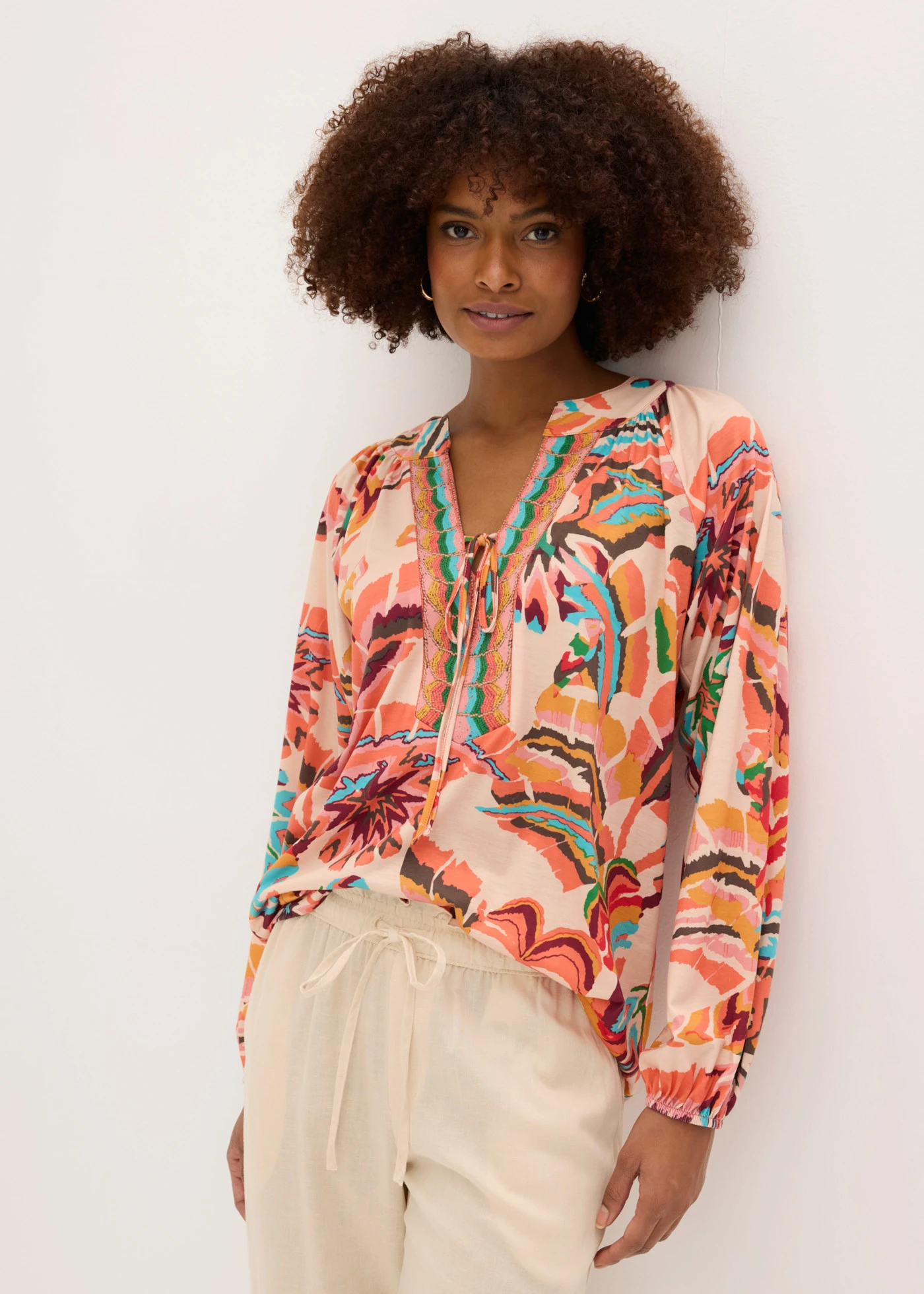 Blouse en jersey • orange-vert floral • Boutique bonprix