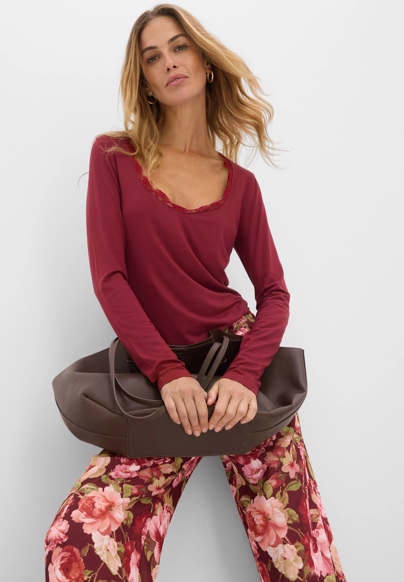 T-shirt manches longues doux • rouge rubis • Boutique bonprix