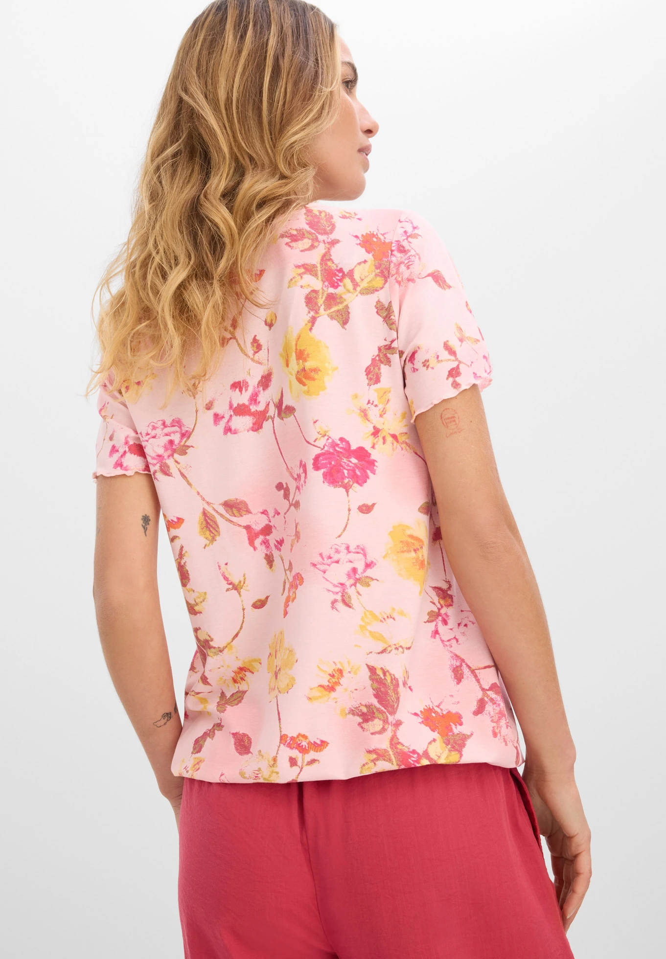 T-shirt à imprimé floral • rose floral • Boutique bonprix