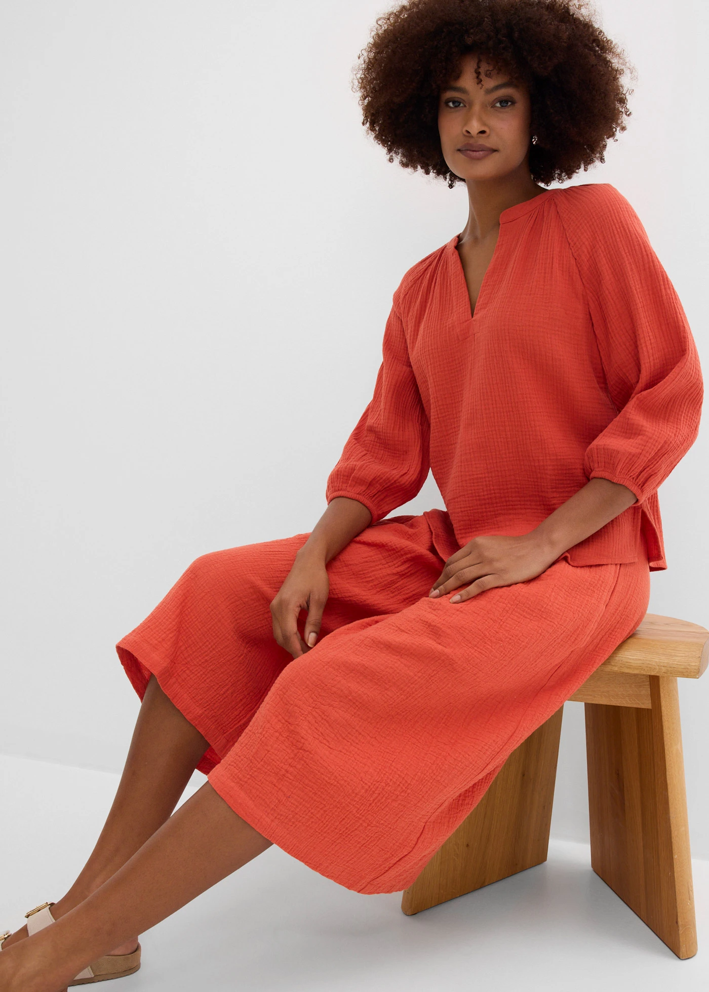 Oversized blouse van mousseline • kaneelrood • bonprix online shop