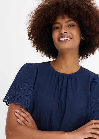 Blouse met korte mouwen van luchtige mousseline • donkerblauw • bonprix online shop