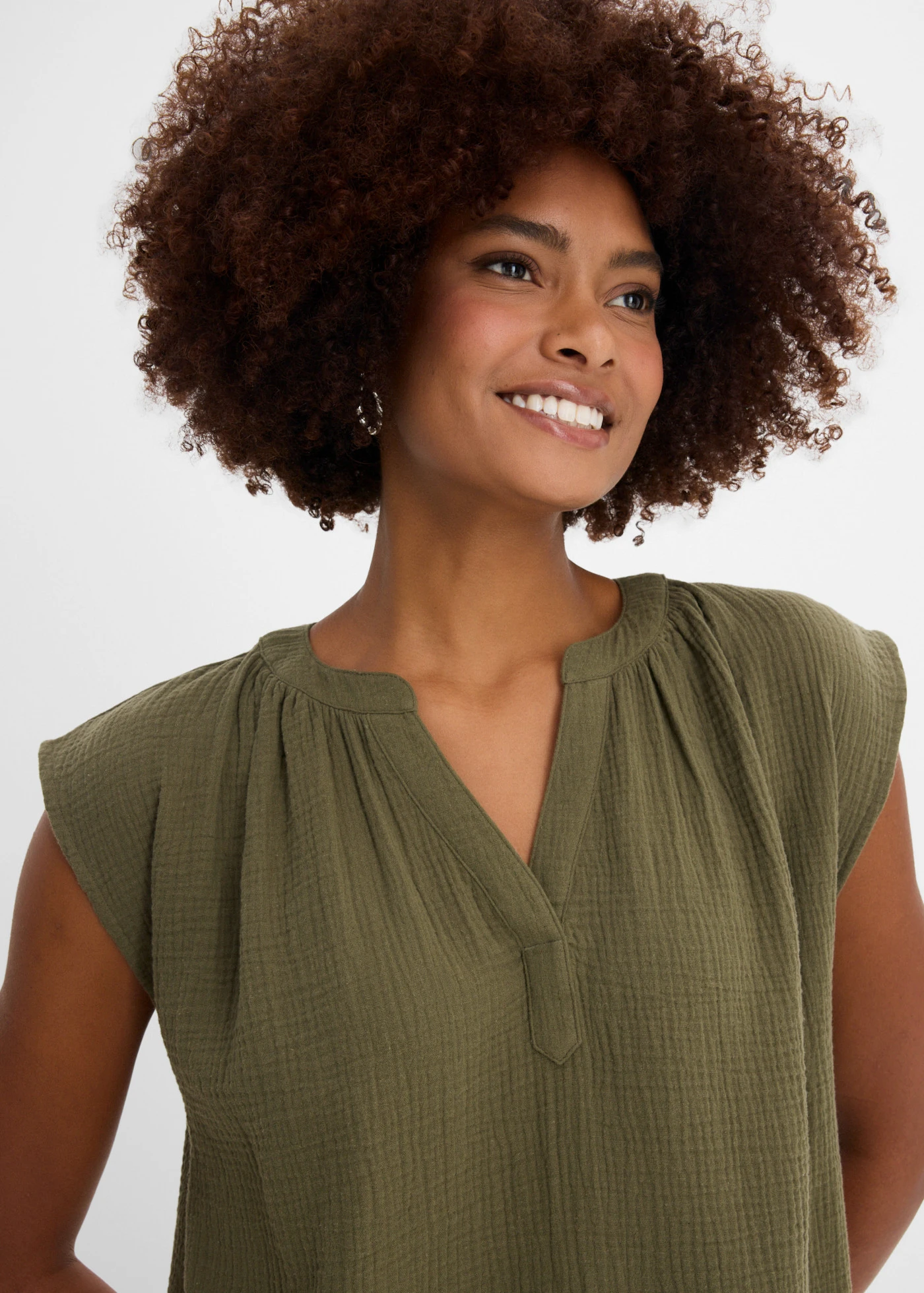 Rochie mini din bumbac 100% • oliv închis • magazin bonprix