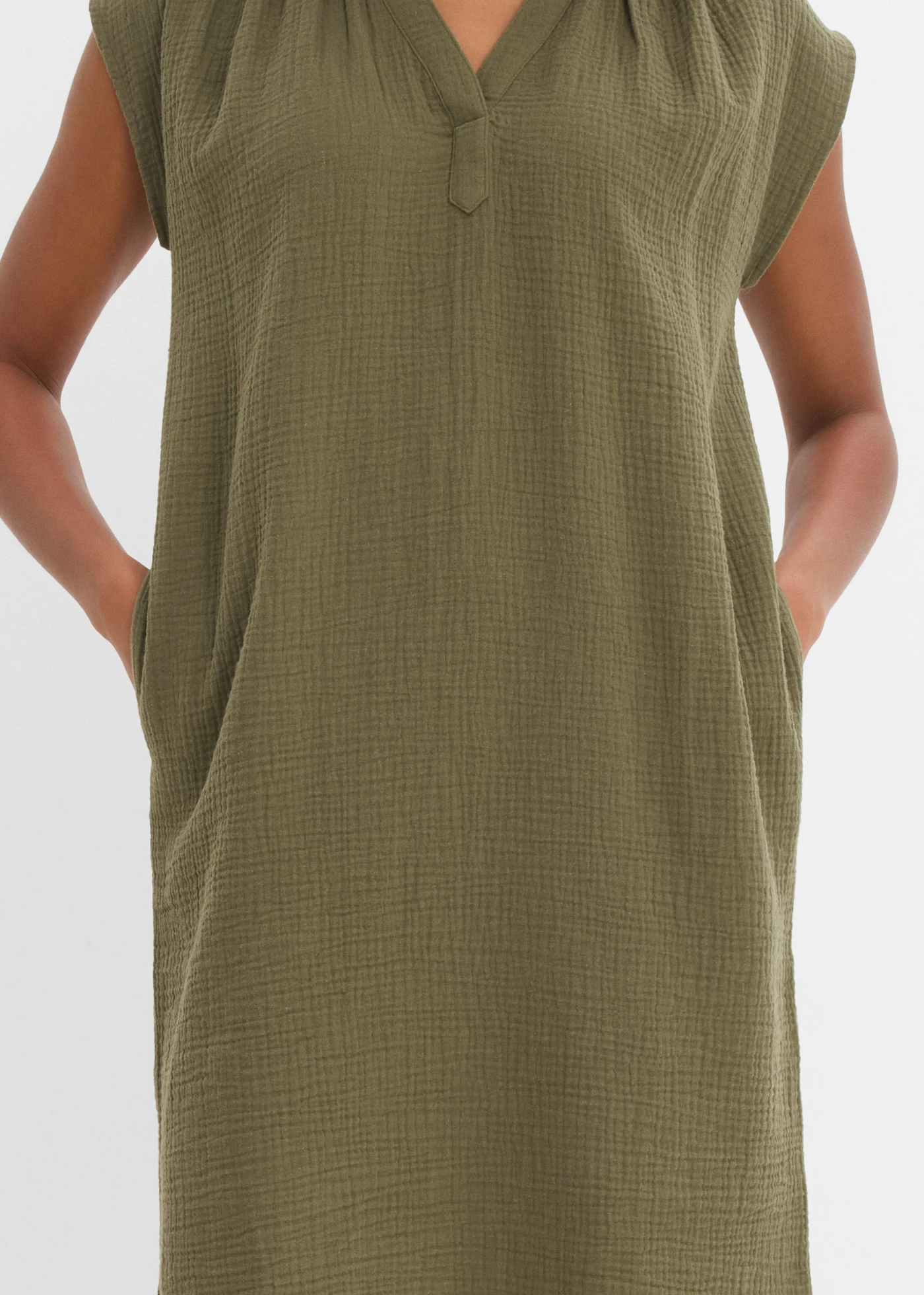 Mini jurk van katoen • donkerolijfgroen • bonprix online shop