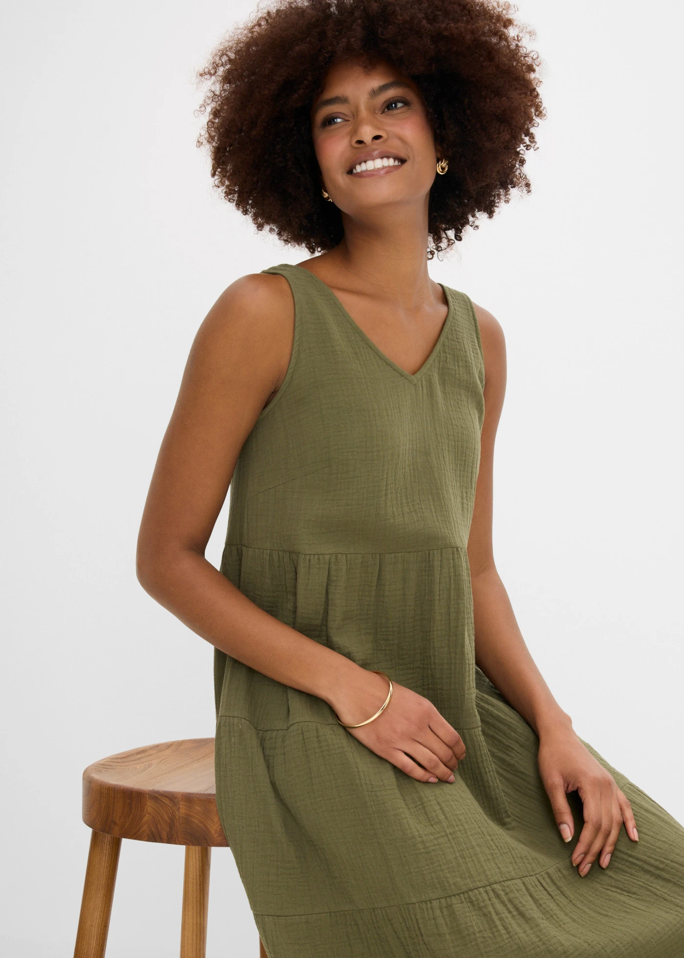 Mousseline jurk van puur katoen • donkerolijfgroen • bonprix online shop