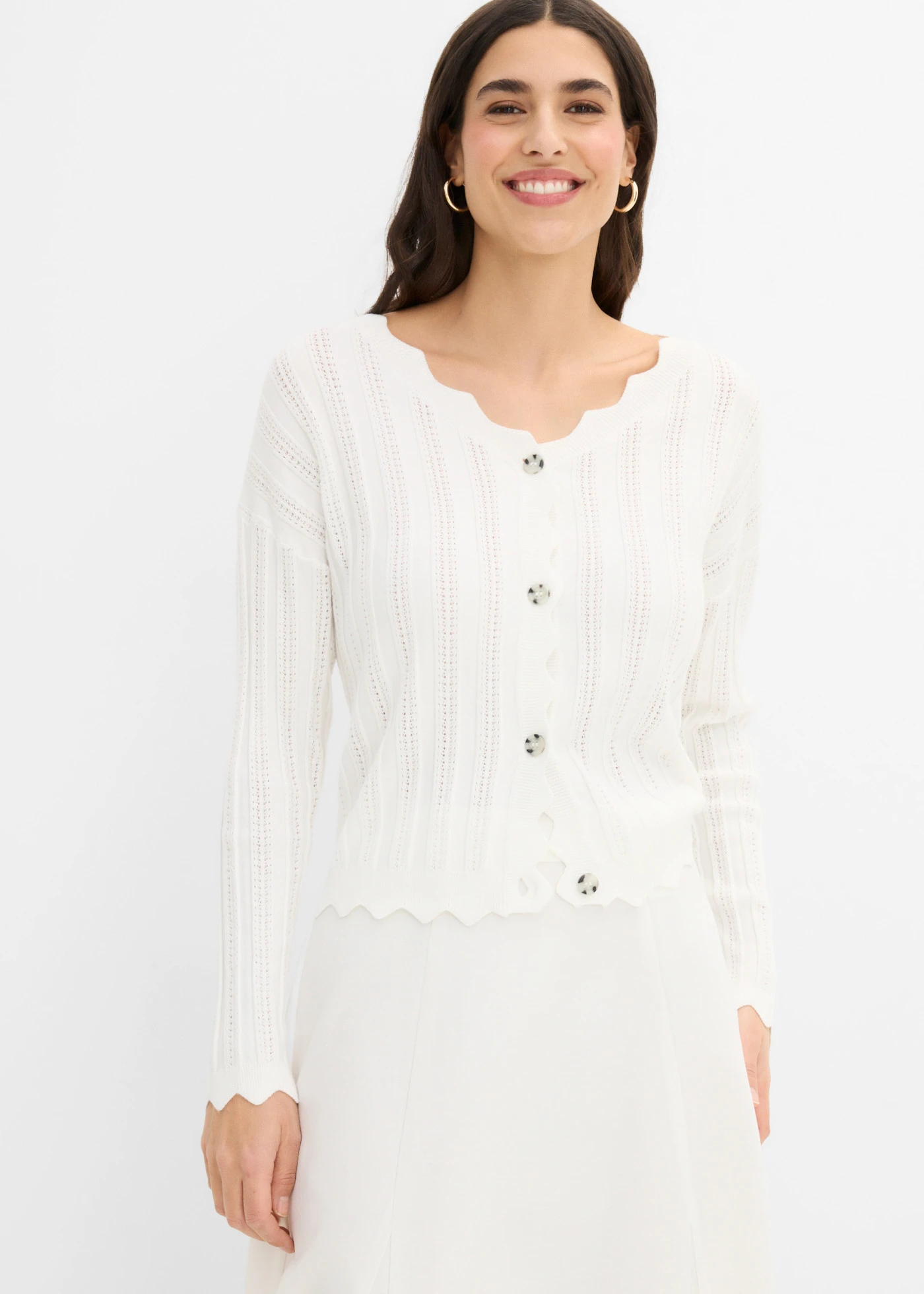 Gilet court en maille ajourée • écru • Boutique bonprix