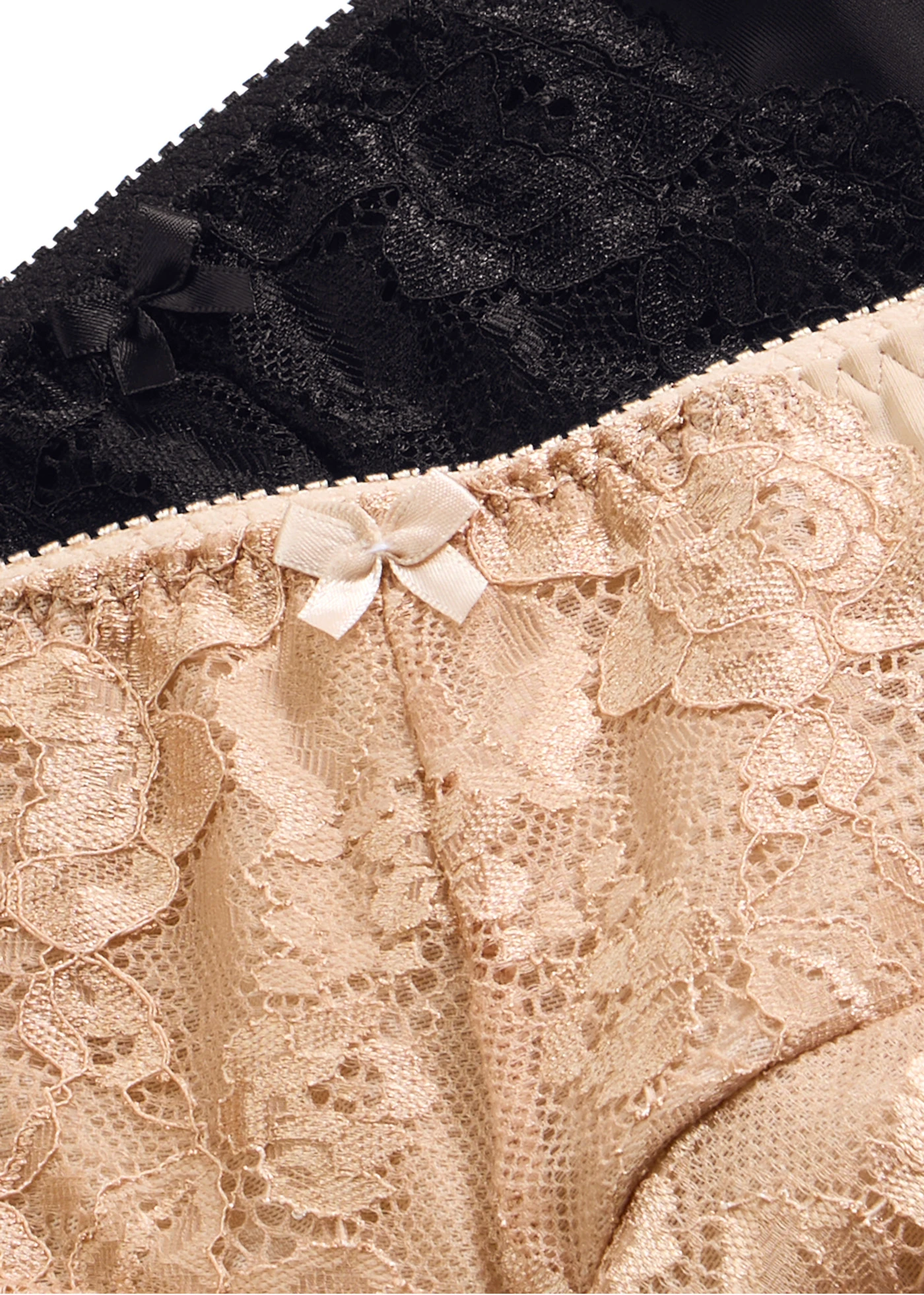 Maxislip met gebloemd kant (set van 2) • krijtbeige+zwart • bonprix online shop