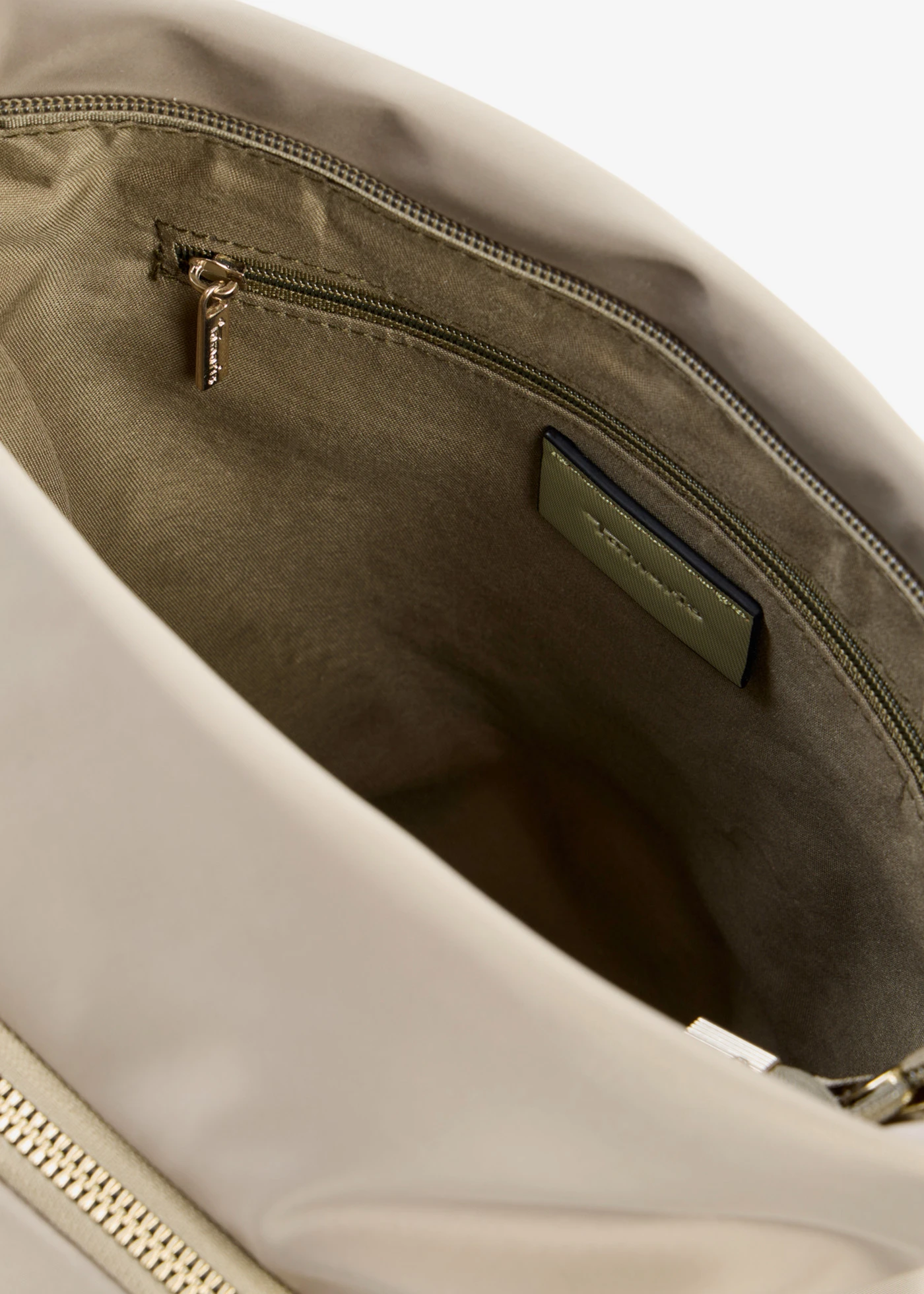 Kabelka přes rameno, značka Tamaris • khaki • bonprix obchod