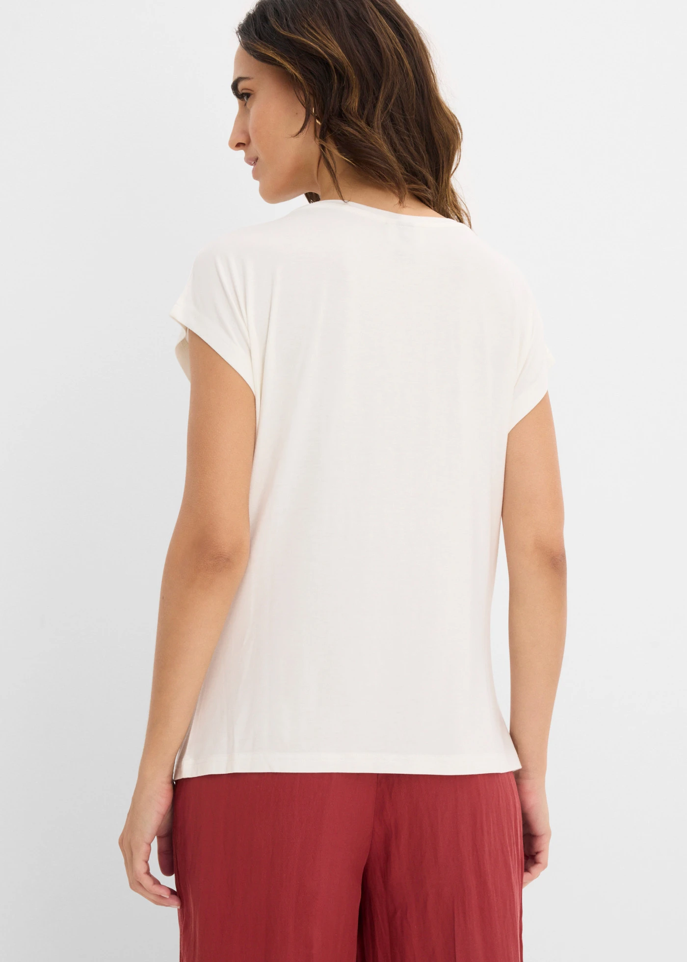 T-shirt en jersey viscose • écru • Boutique bonprix