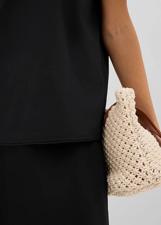 Bluză cu broderie • negru-bej nisipiu mat • magazin bonprix