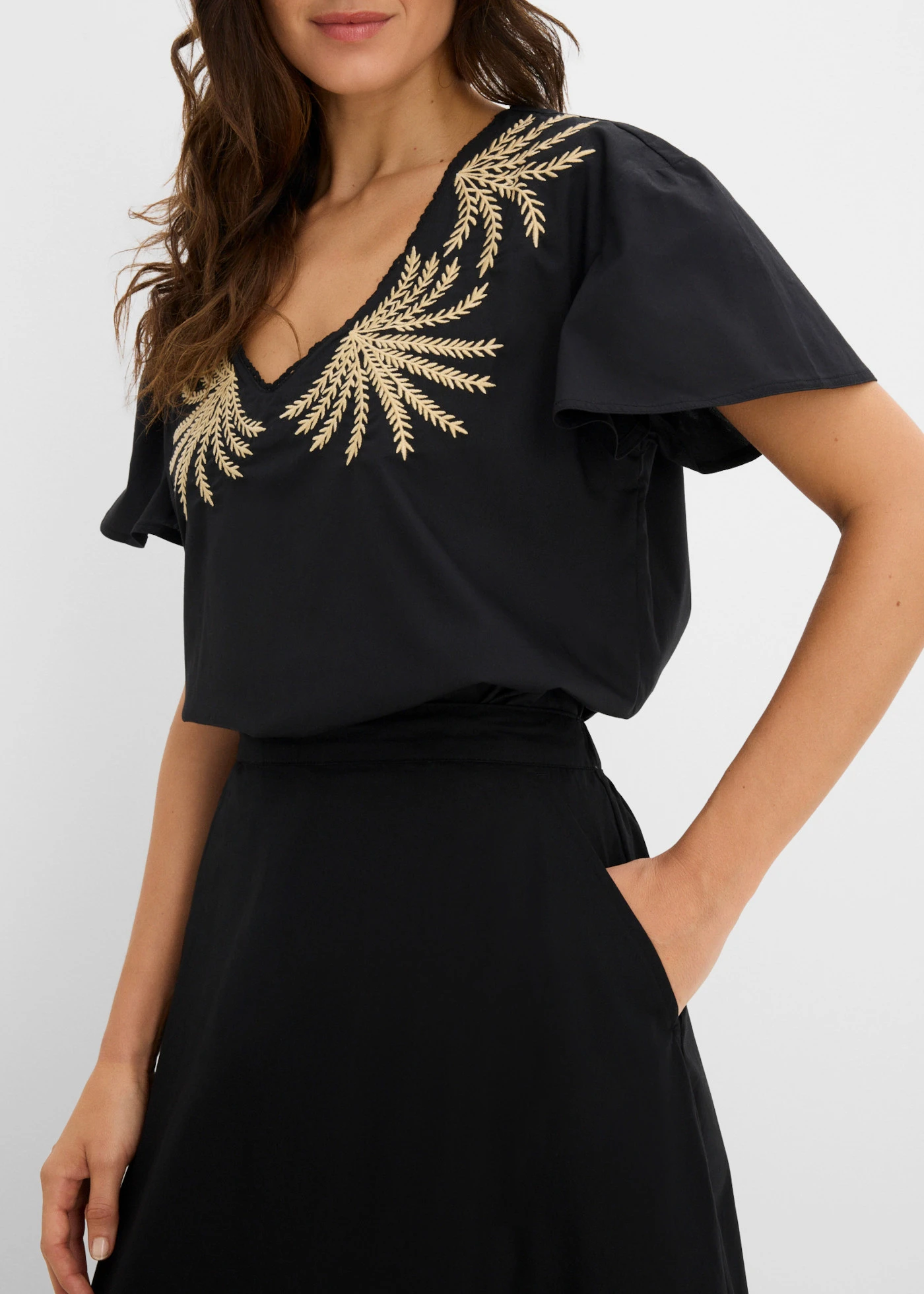 Jupe longue à broderies • noir + sable clair • Boutique bonprix