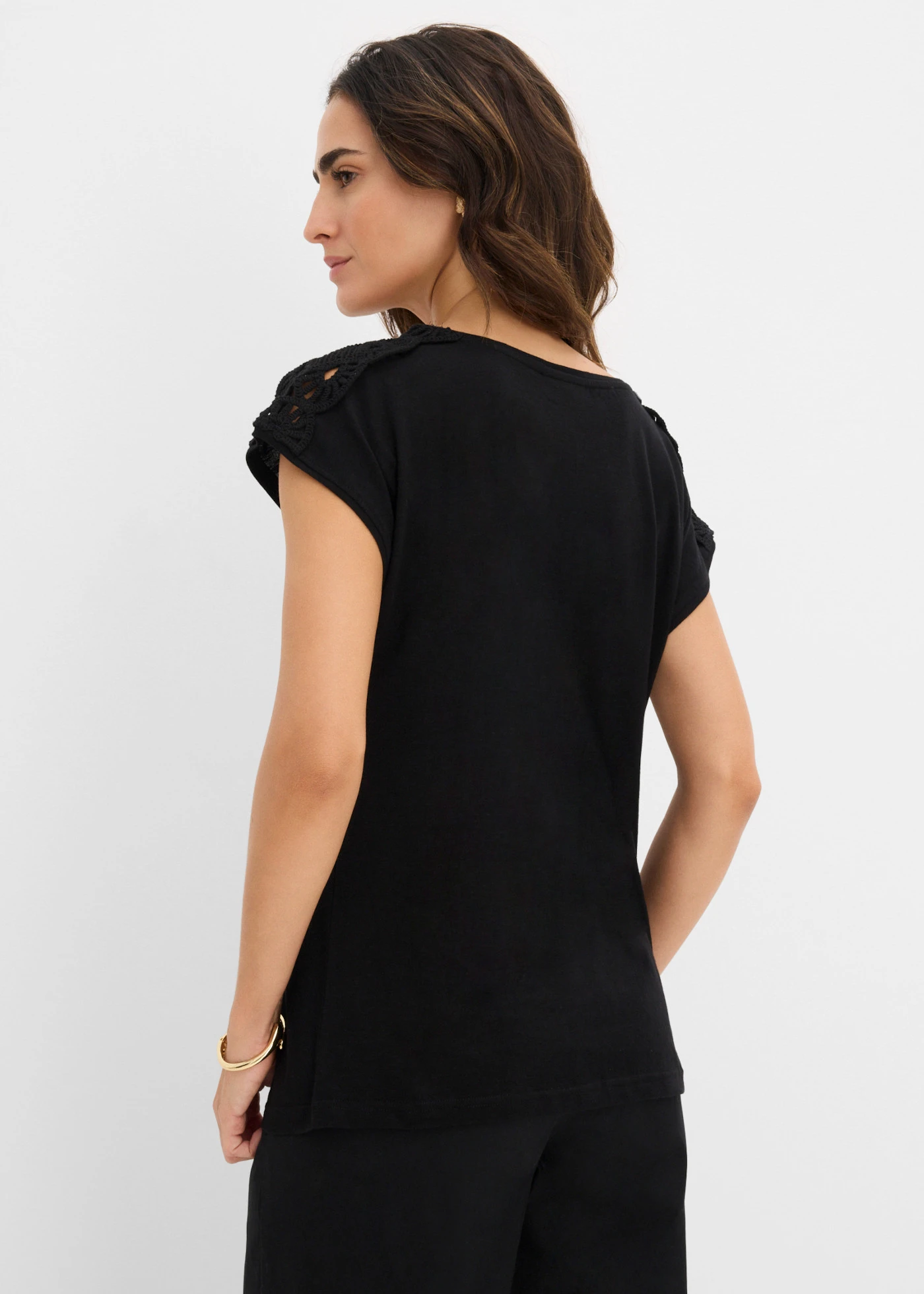 Shirt met gehaakte inzetstukken • zwart • bonprix online shop