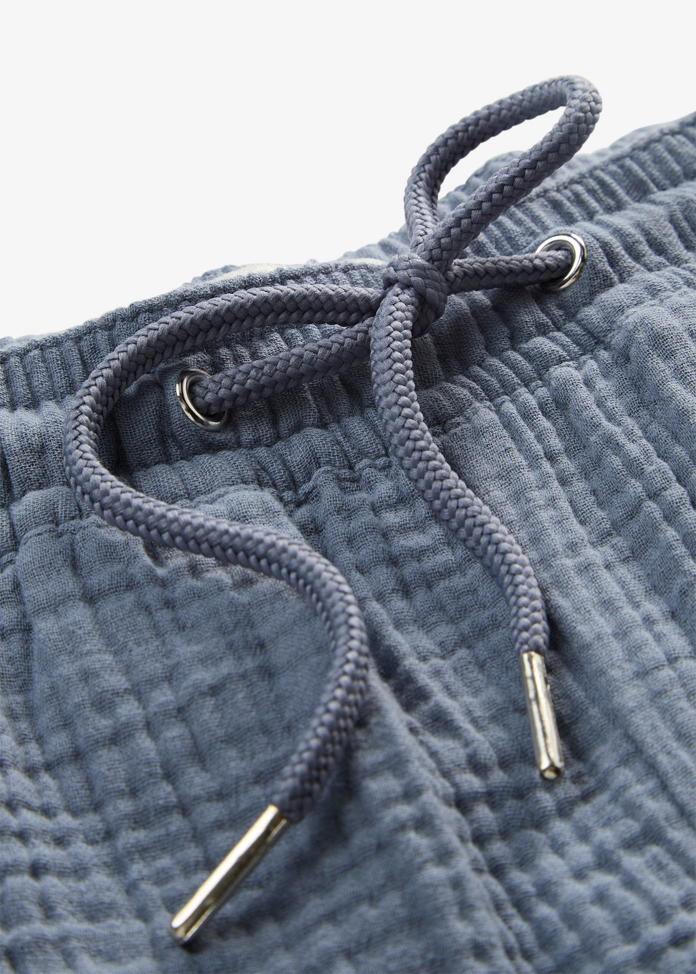 Pantaloni scurți din muselină • albastru fumuriu • magazin bonprix