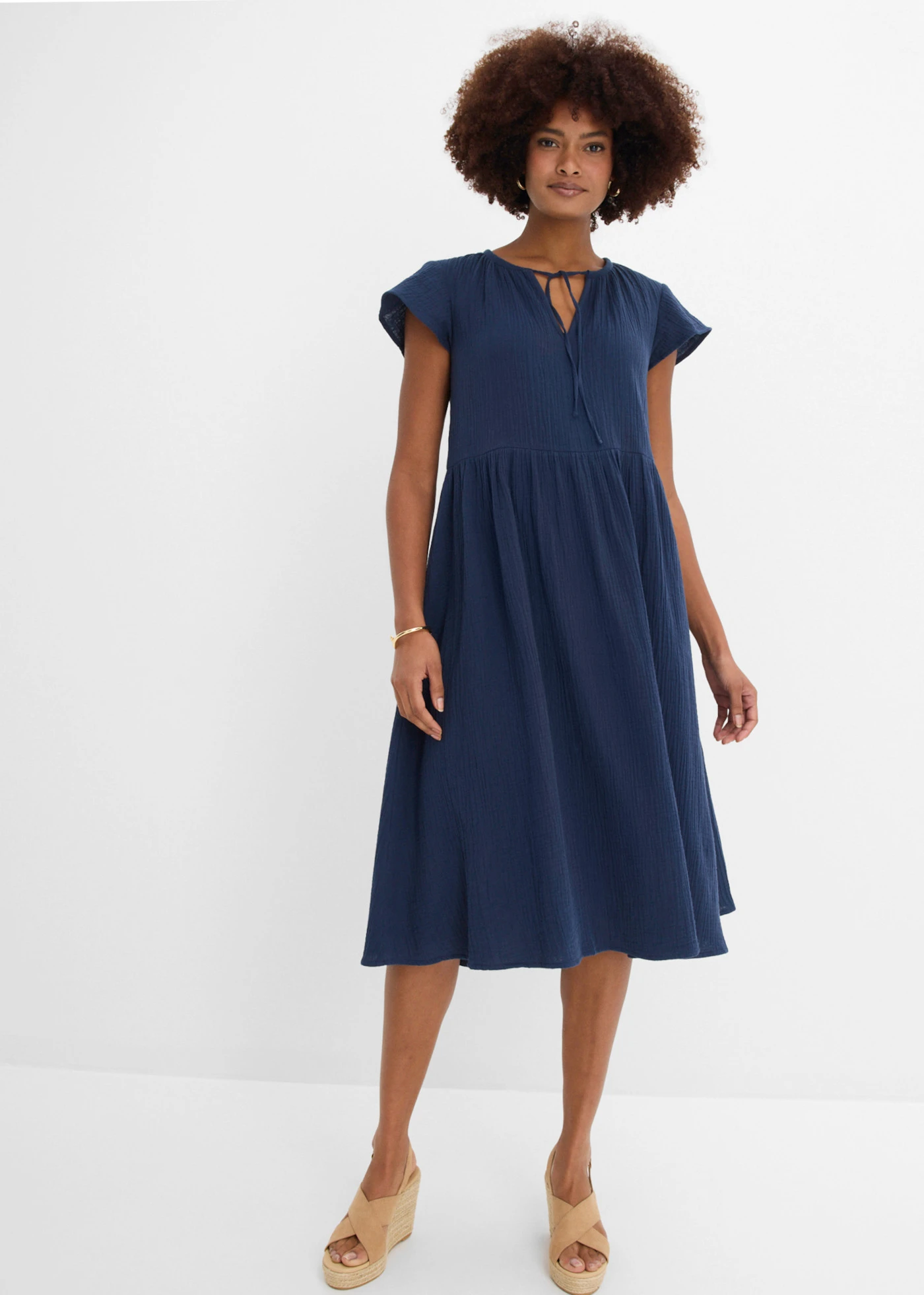 Jurk van zachte mousseline • donkerblauw • bonprix online shop