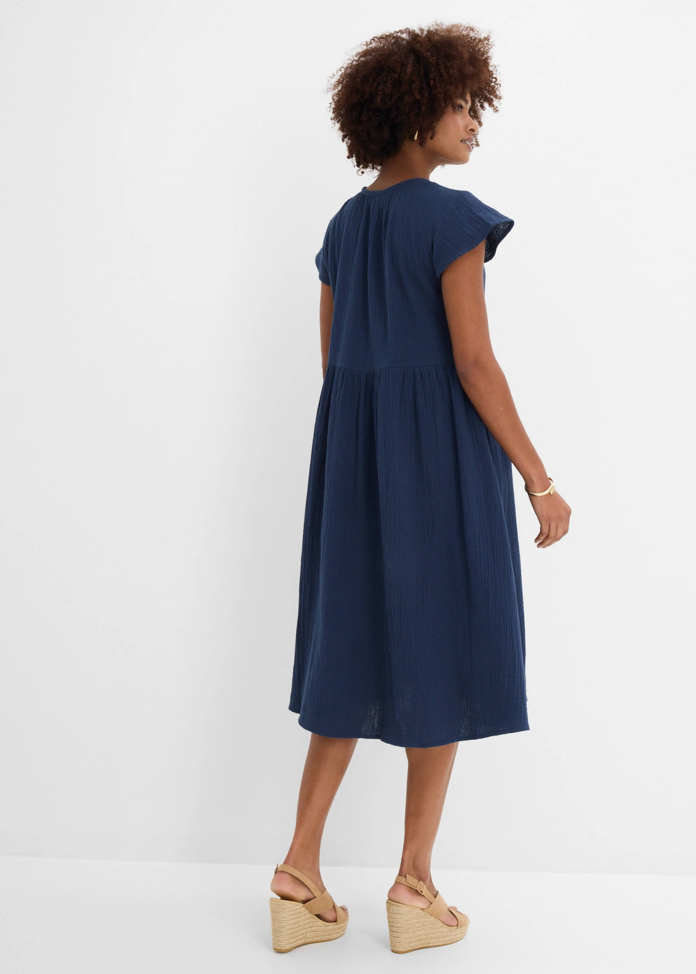 Robe douce en gaze de coton • bleu foncé • Boutique bonprix