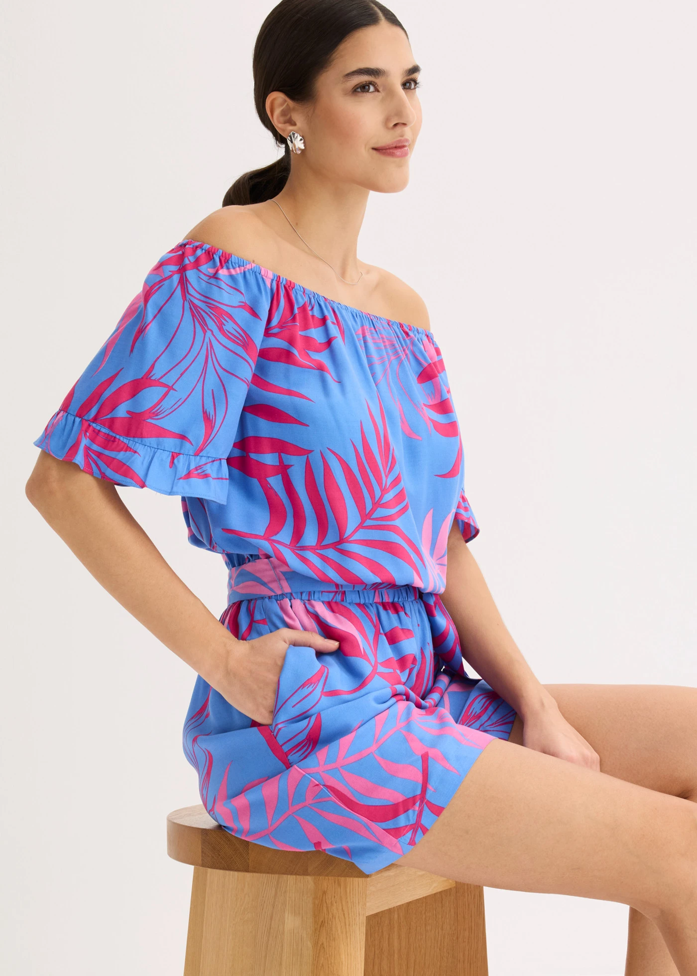 Jumpsuit met carmenhals • middenblauw-pinklady • bonprix online shop