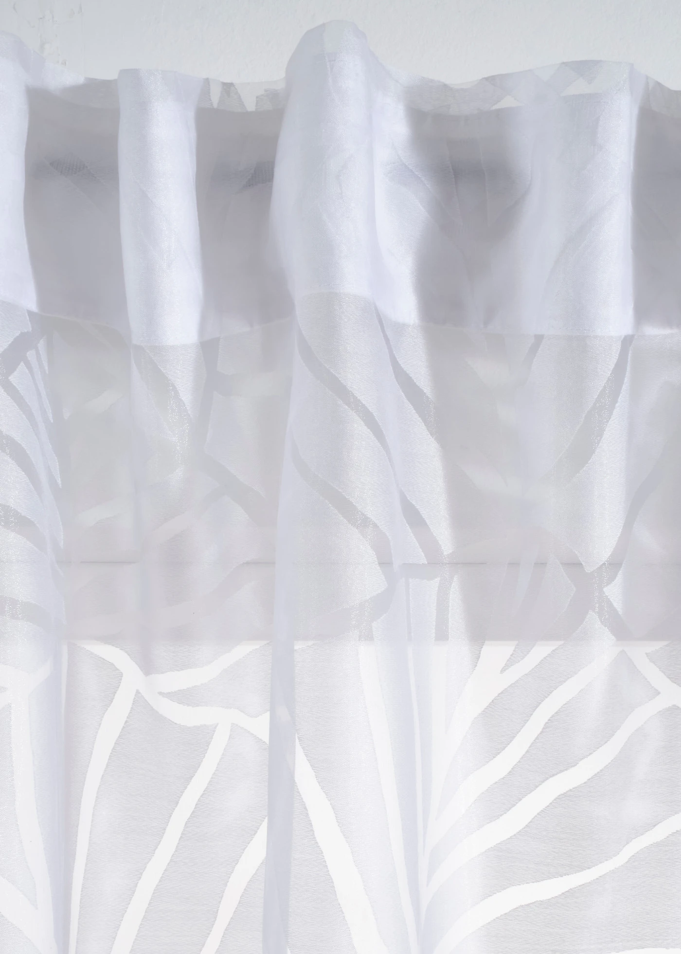 Voilage en tissu dévoré (1 pce) • blanc/gris • Boutique bonprix