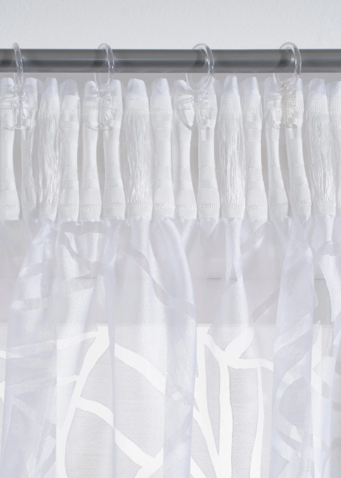 Voilage en tissu dévoré (1 pce) • blanc/gris • Boutique bonprix