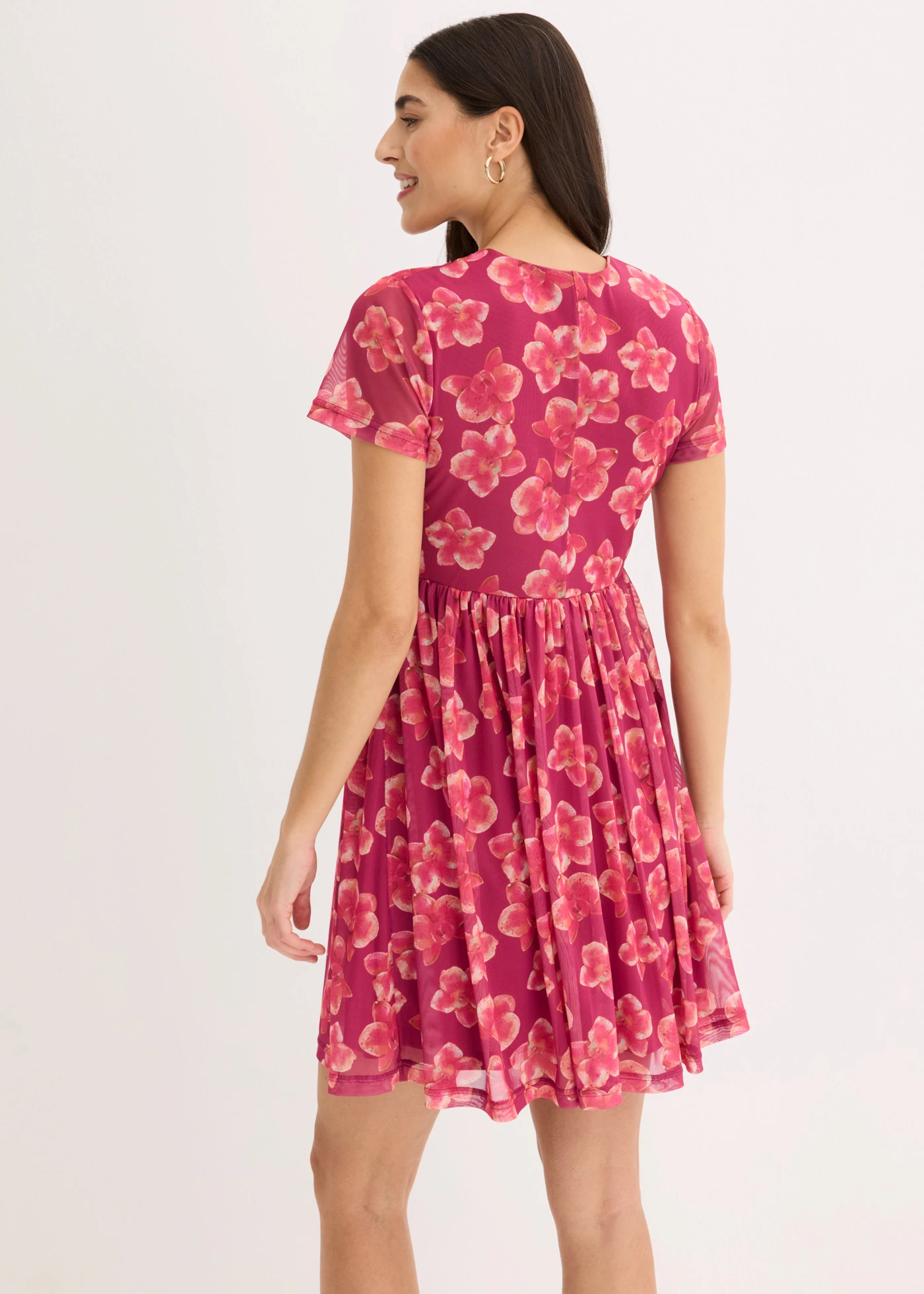 Sukienka z dżersejowej siateczki • różowy fuksja • sklep bonprix