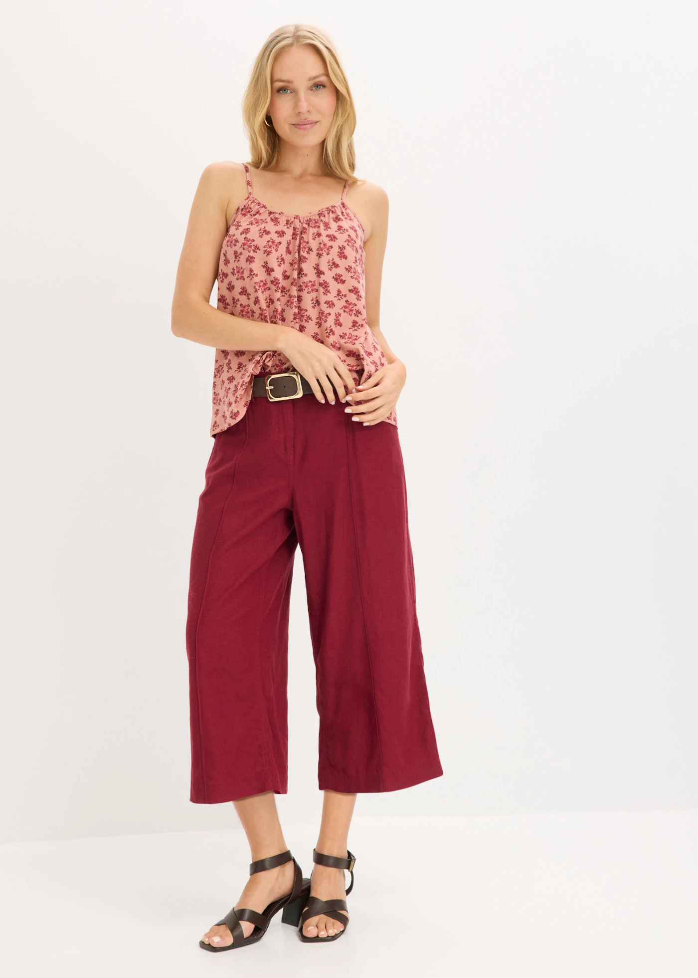 Top bretelles spaghetti • marron poudré floral • Boutique bonprix