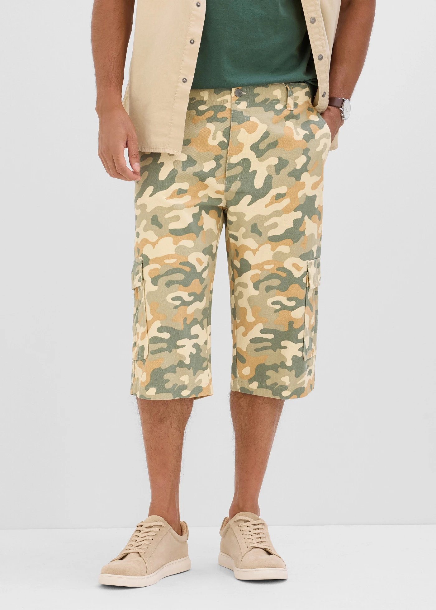 Lange cargo bermuda van twill, Loose Fit • camouflage • bonprix online shop