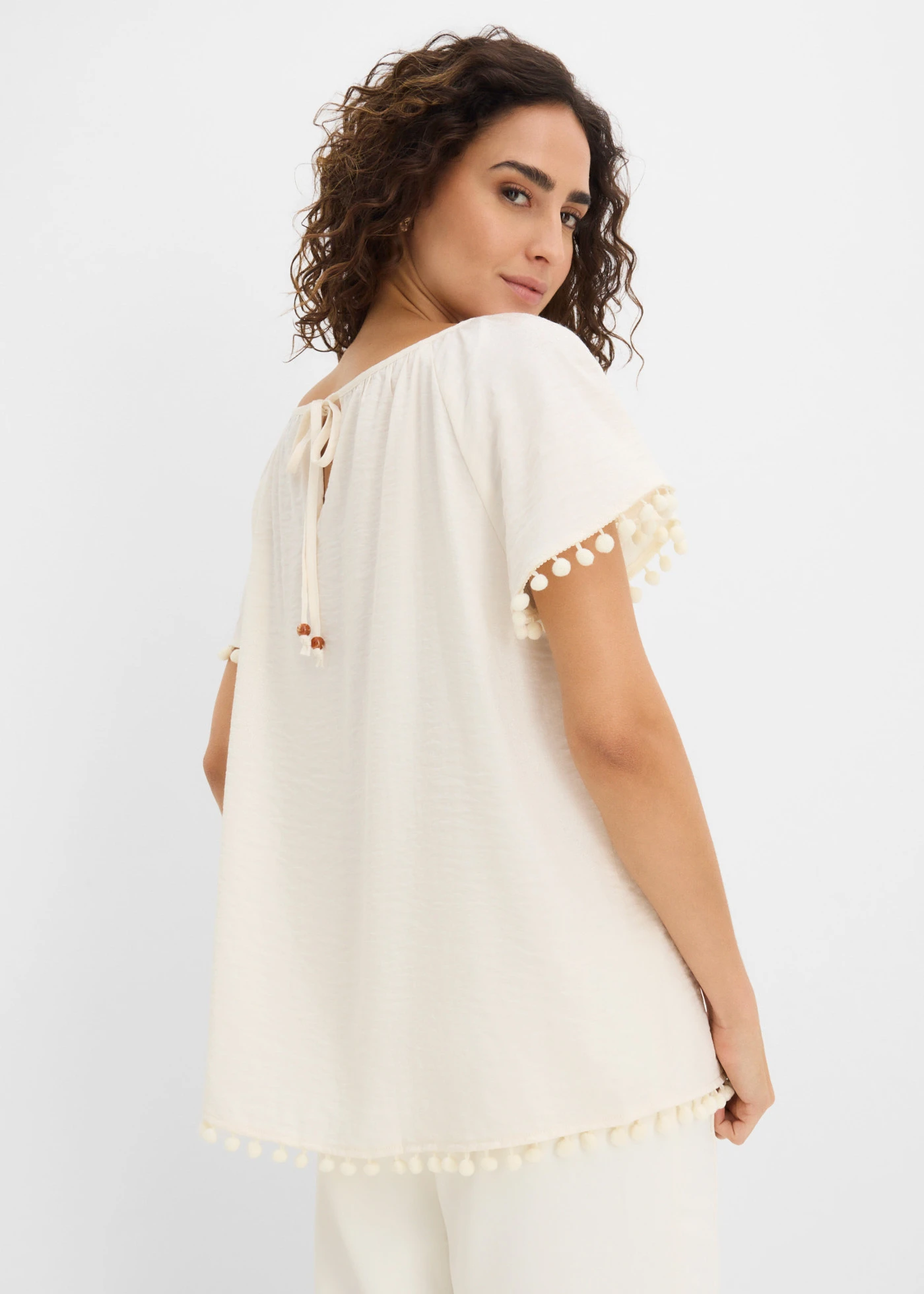 Blouse in een zachte viscosemix • wolwit • bonprix online shop