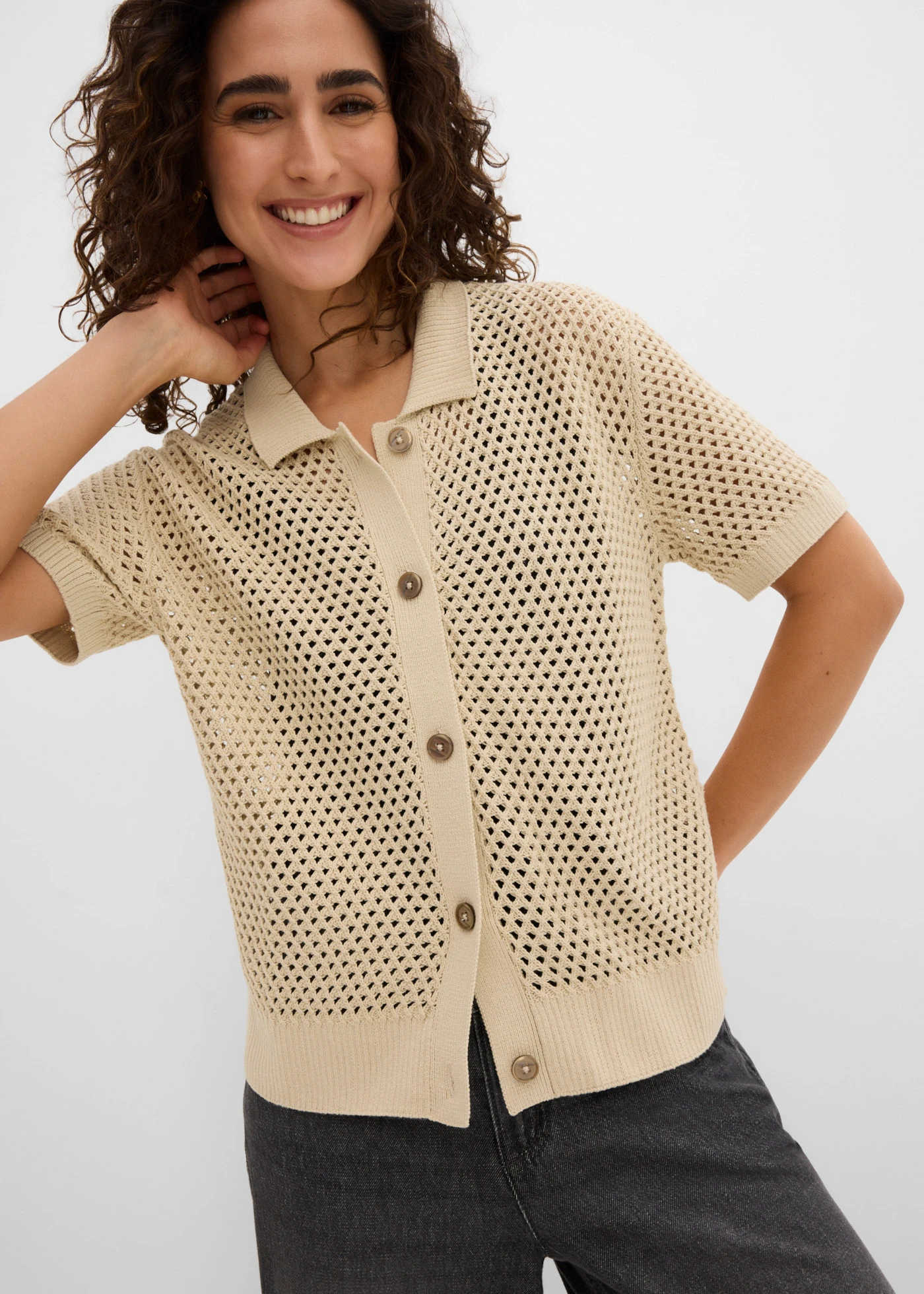 Gilet en maille ajourée • sable clair • Boutique bonprix