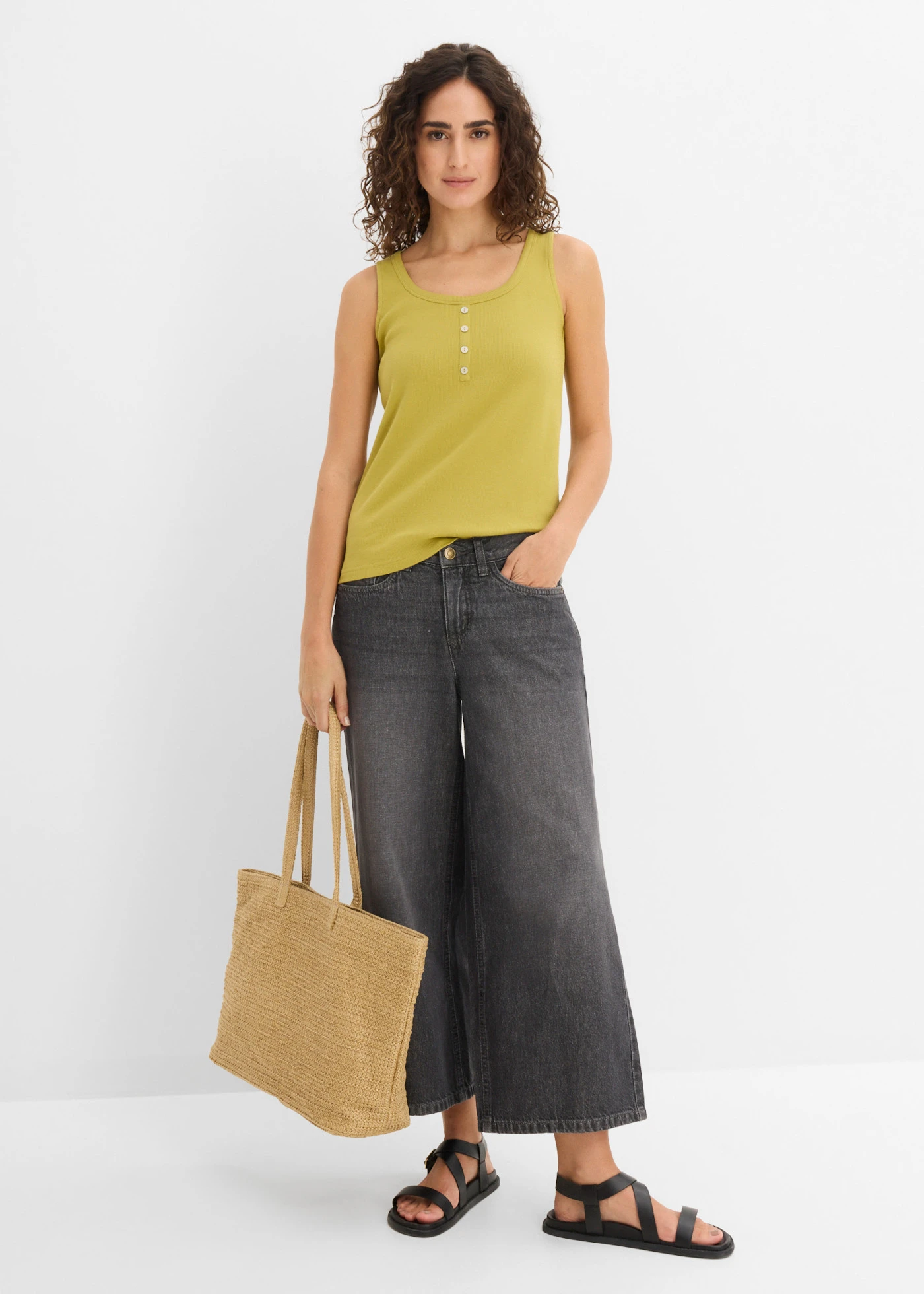 Top côtelé longueur hanches • vert cactus • Boutique bonprix