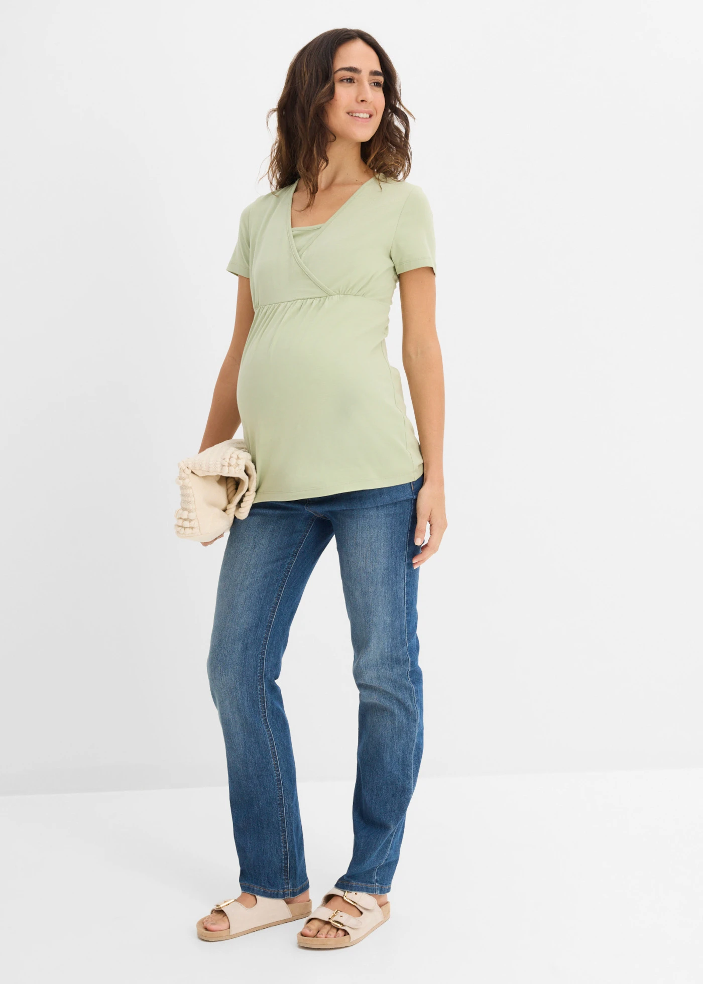 Jean droit pour la grossesse et après • bleu moyen denim • Boutique bonprix