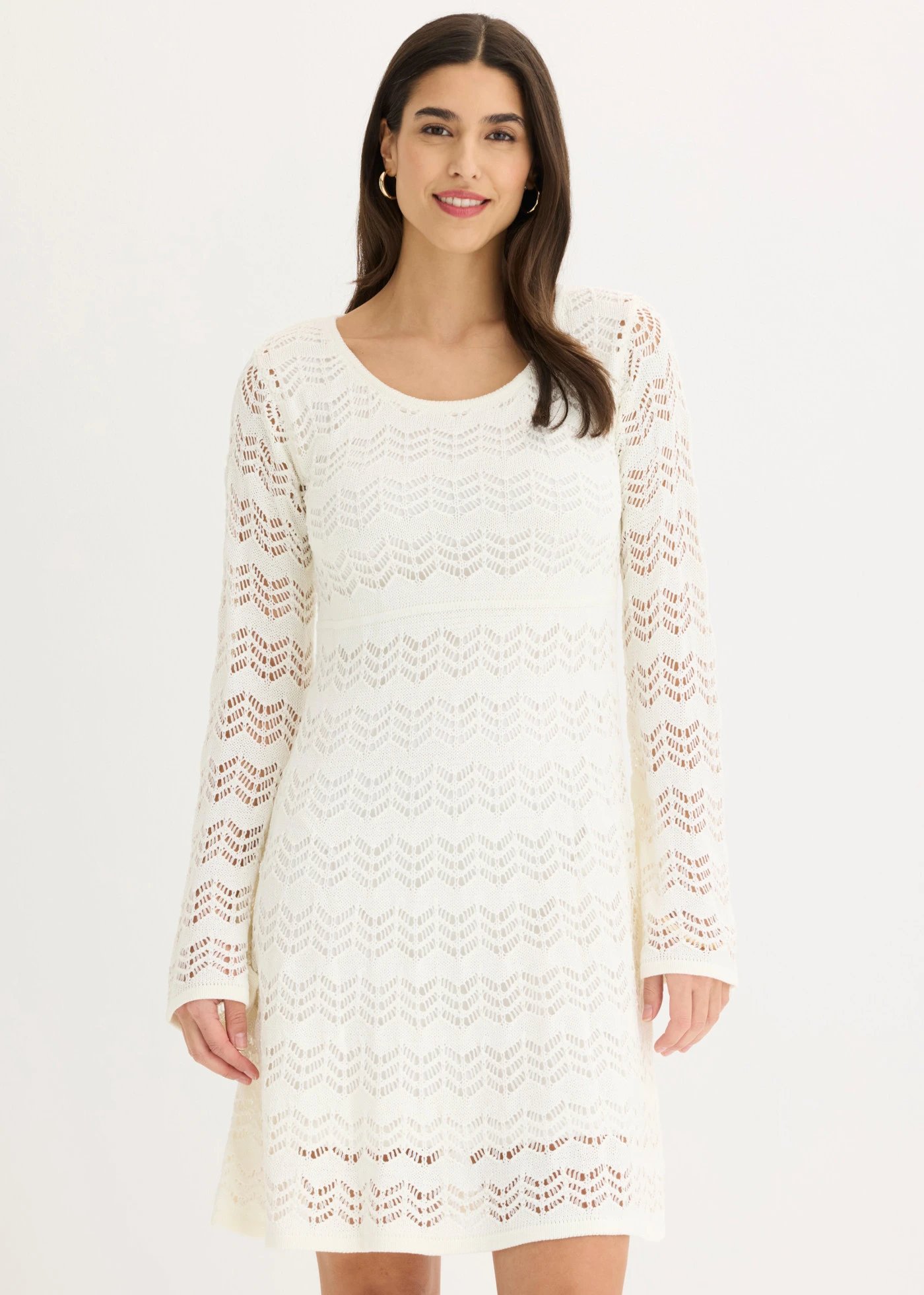 Robe en crochet à manches trompette • écru • Boutique bonprix