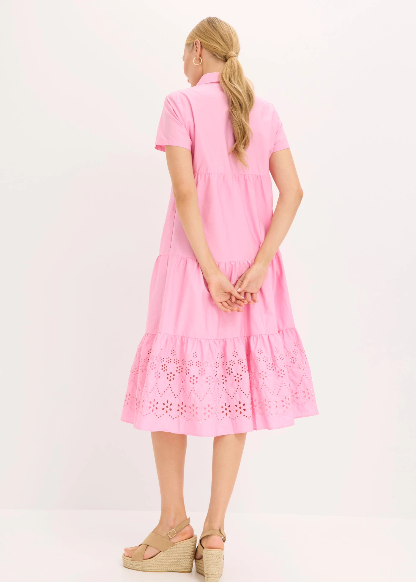 Rochie-tunică din bumbac 100% cu broderie perforată • roz pal • magazin bonprix