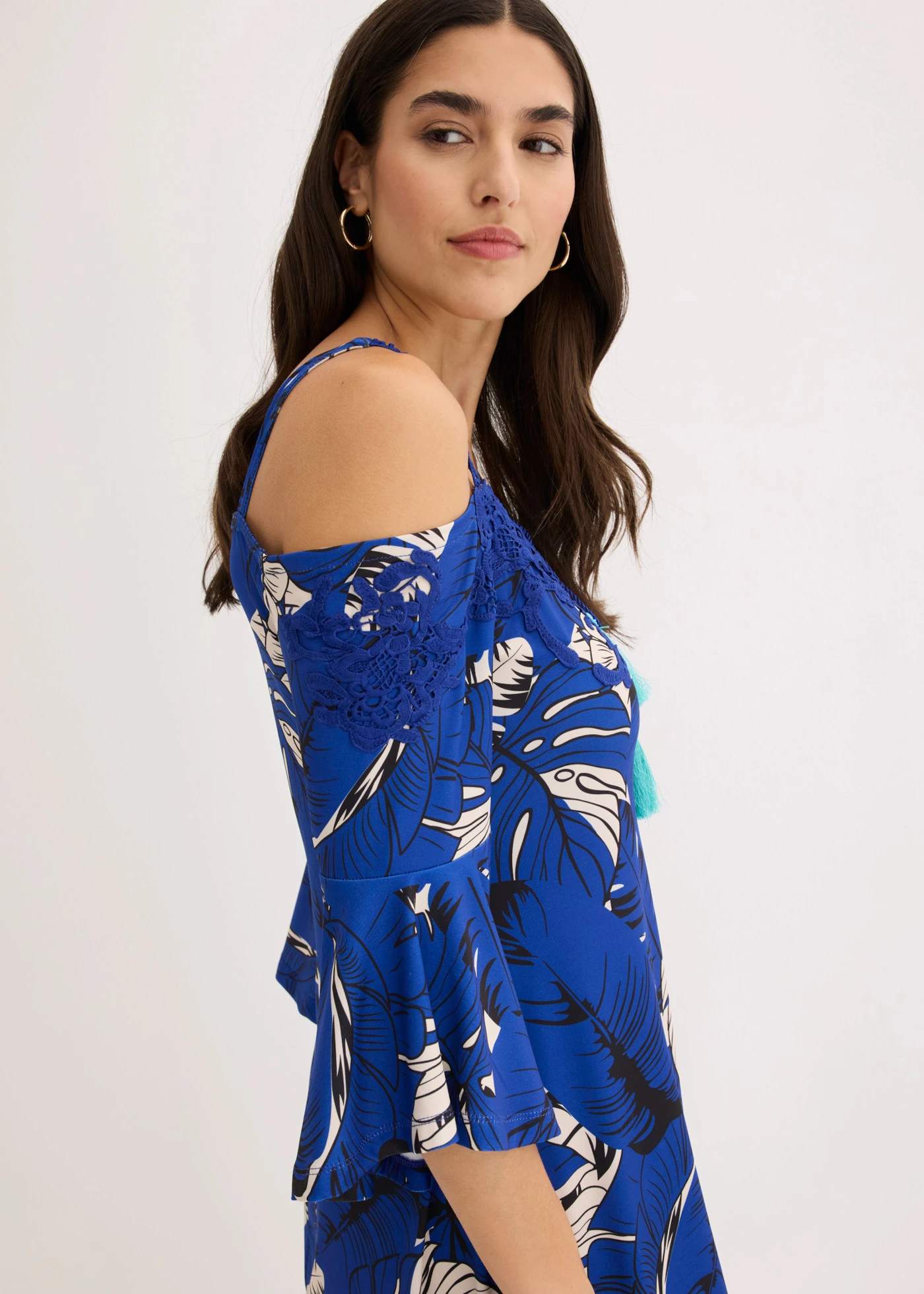 Rochie Carmen evazată • albastru cobalt-bej-prund cu imprimeu • magazin bonprix
