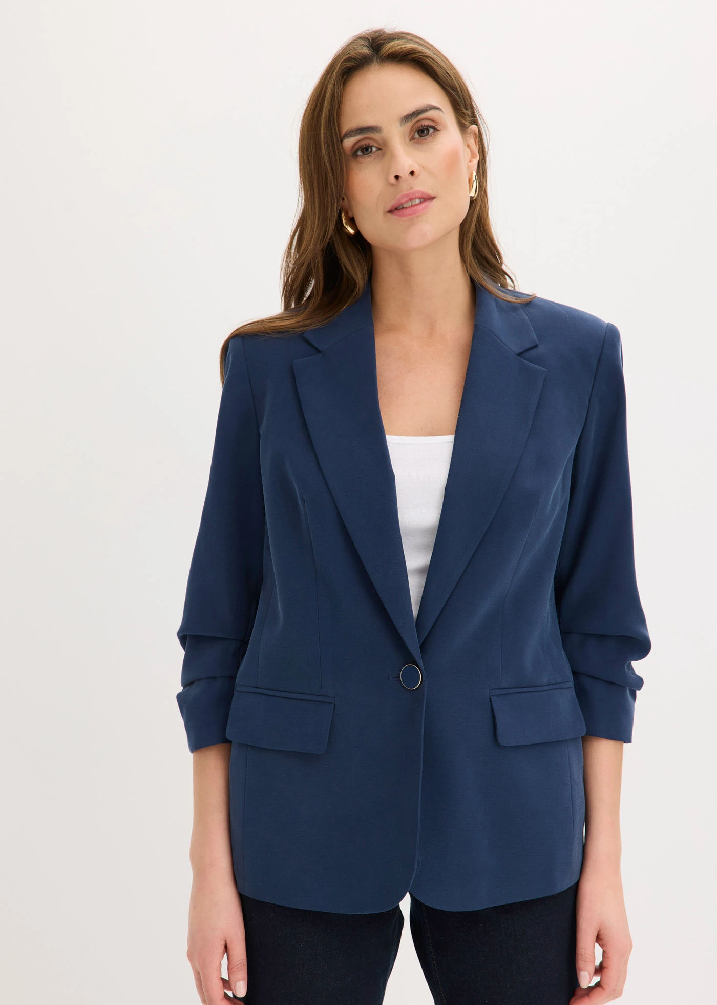 Blazer lejer cu mâneci 3/4 din viscoză • bleumarin • magazin bonprix