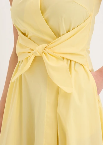 Rochie cu element interesant de legare • galben deschis • magazin bonprix