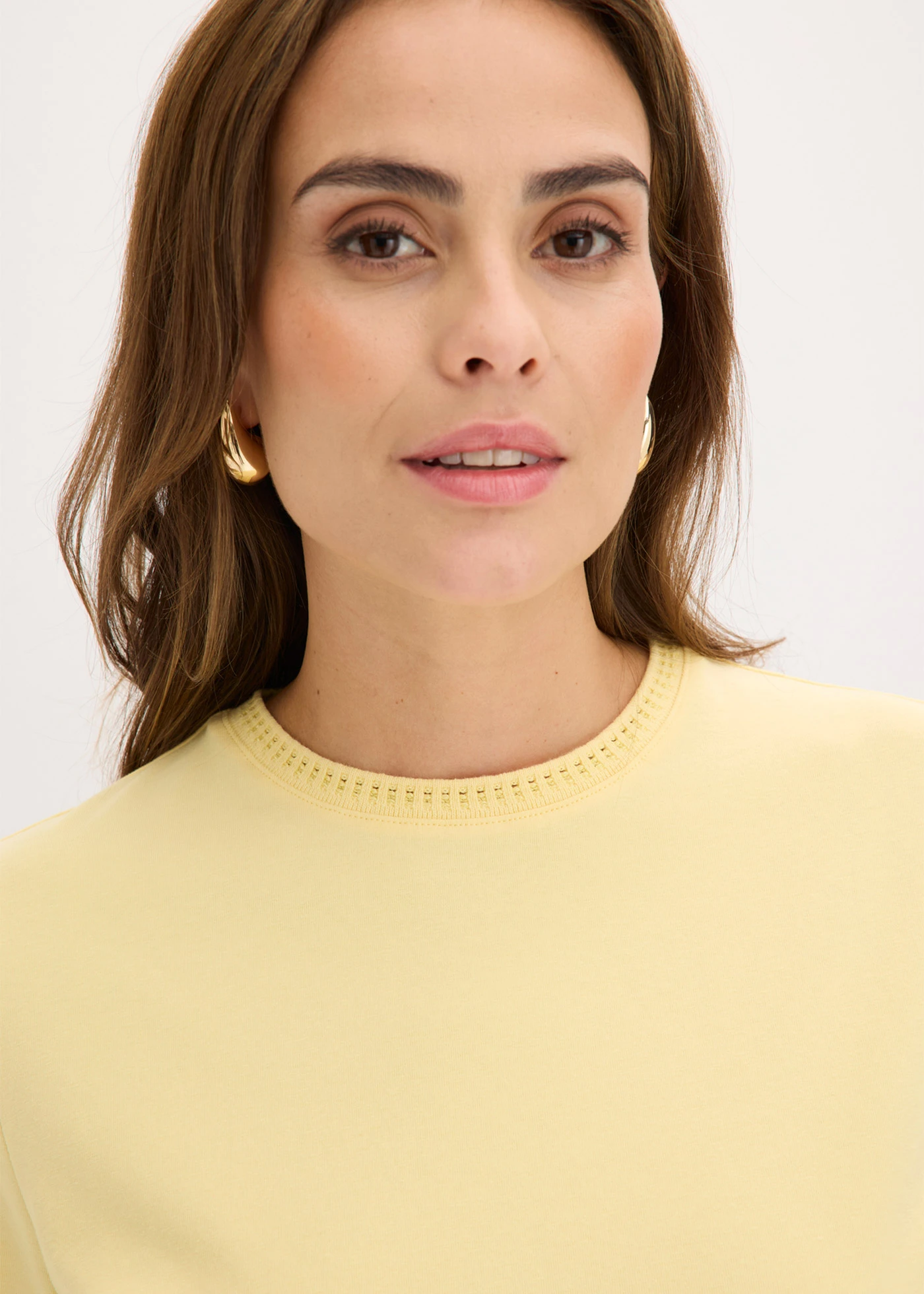 Shirt met kanten rand • lichtgeel • bonprix online shop