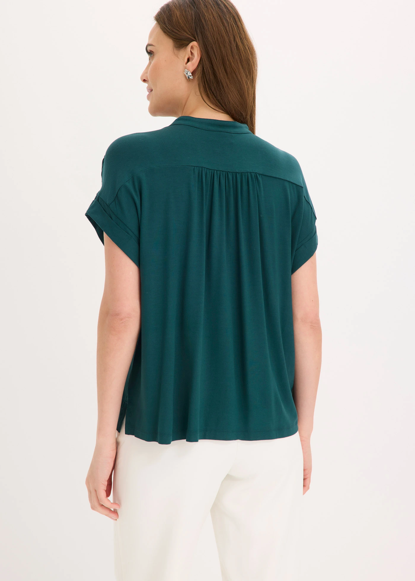 Chemisier doux en jersey viscose • vert profond • Boutique bonprix