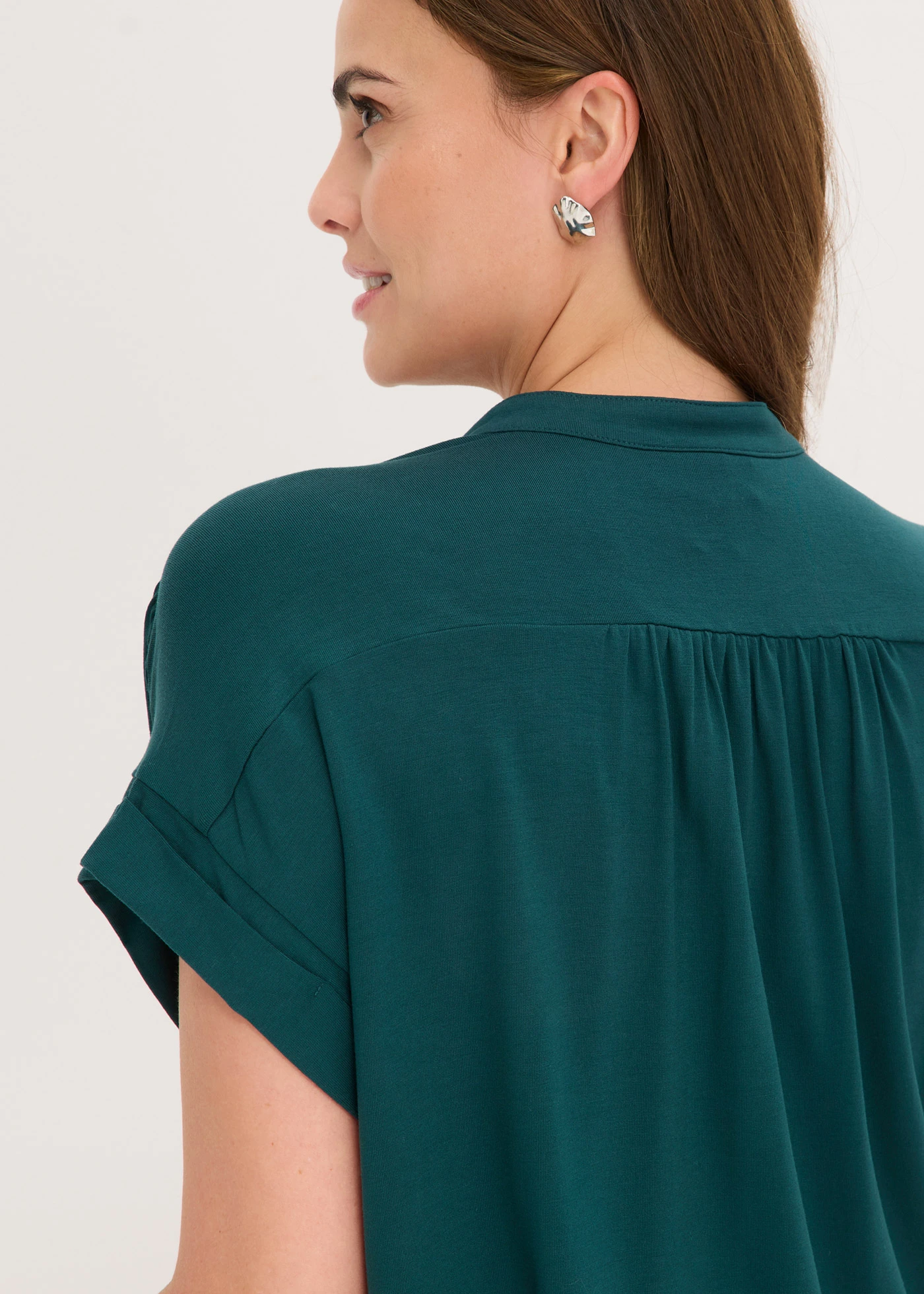 Blouse in een zachte viscosemix • diepgroen • bonprix online shop