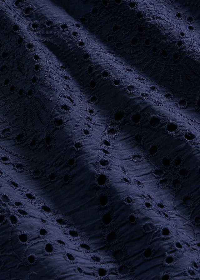 T-shirt à broderies anglaises • bleu foncé • product-page.page-title-suffix