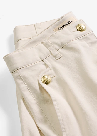 Bermudy Wide Leg z elastického keprového materiálu, barva: přírodní bílá